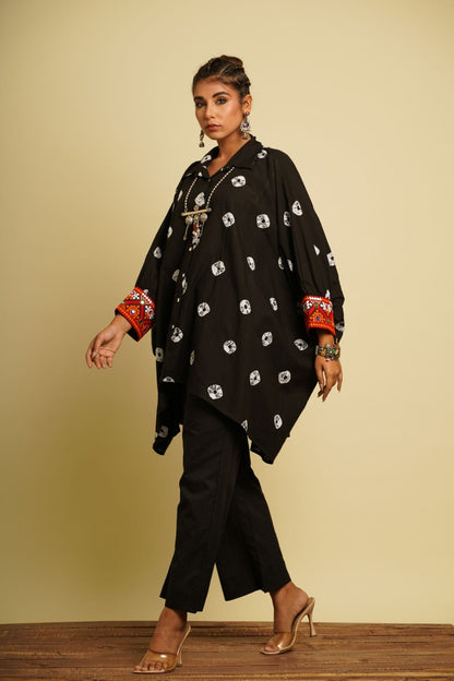 Black Embroidered Cotton Kaftan at Kamakhyaa by Keva. This item is 100% cotton, Black, For Mother, Fusion Wear, Kaftan Tops, Less than $50, Natural, New, Ombre & Dyes, Relaxed Fit, Saba, Shirts, Womenswear