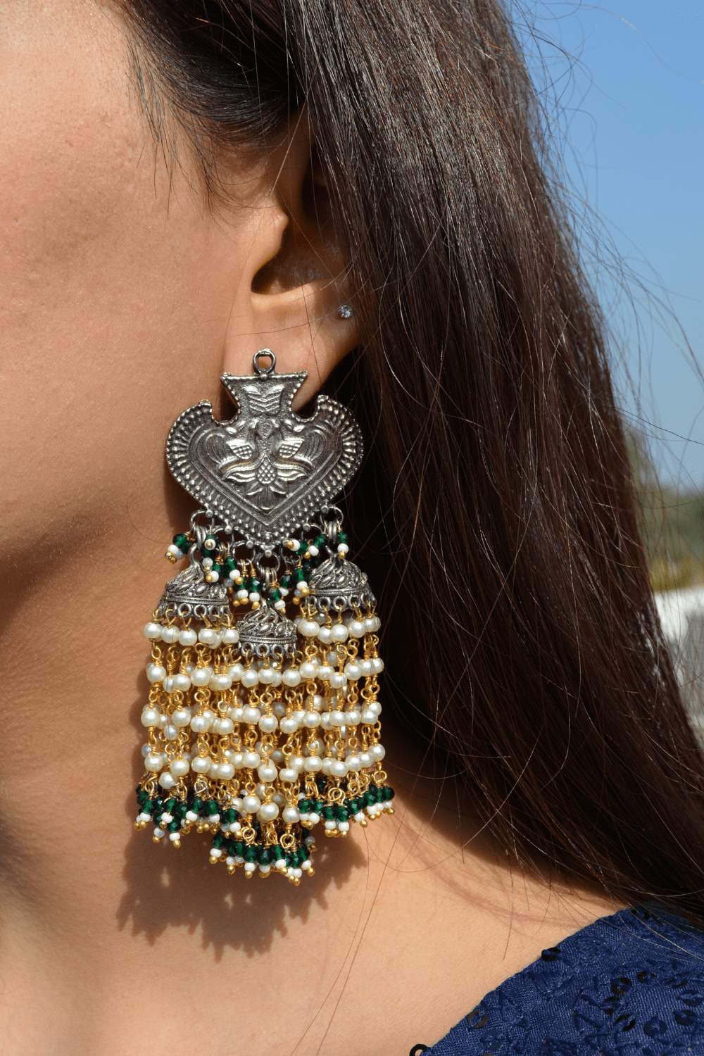 House deals of jhumkas