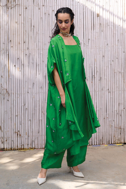 Green Three Piece Set at Kamakhyaa by Kanelle. This item is Festive Wear, Green, Hand Embroidered, Natural, Partywear Co-ord, Partywear Co-ords, Rang, Regular Fit, Viscose Silk, Womenswear
