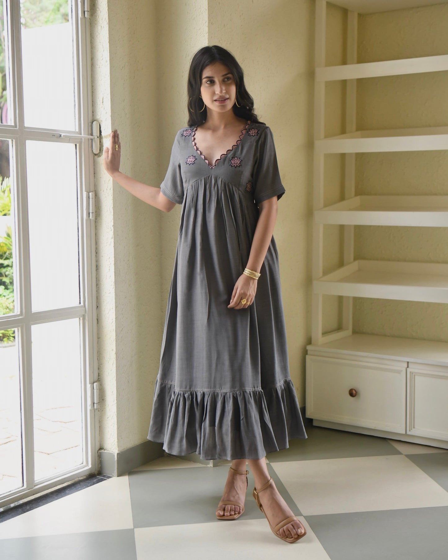 Grey Midi Dress at Kamakhyaa by Taro. This item is Bangalore Silk, Dusk To Dawn, Embroidered, Evening Wear, Grey, July Sale, July Sale 2023, Midi Dresses, Natural, Regular Fit, Silk, Tiered Dresses, Womenswear