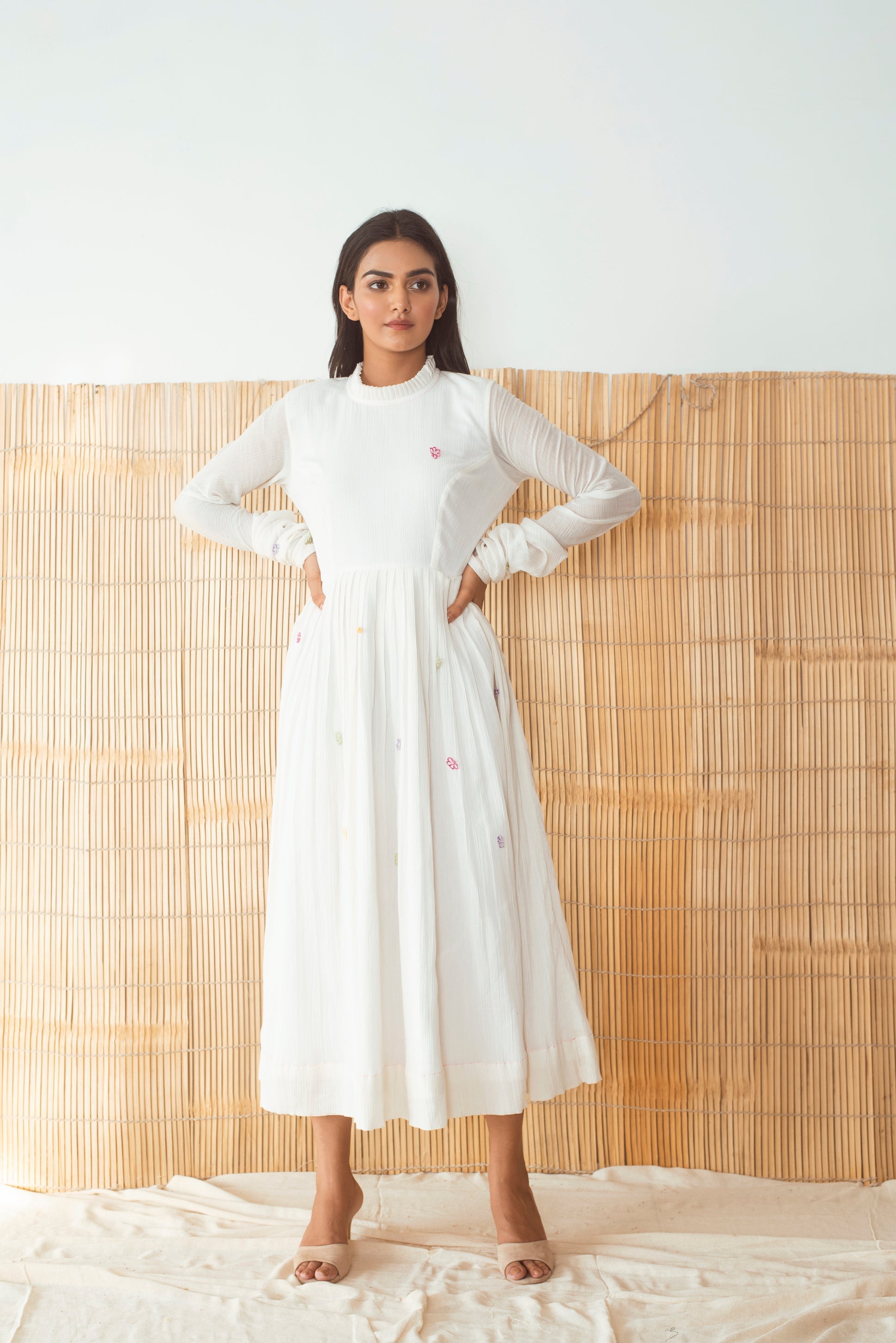 White Embroidered Full Sleeves Midi Dress S by Kamakhyaa White Embroidered Full Sleeves Midi Dress S by Kamakhyaa