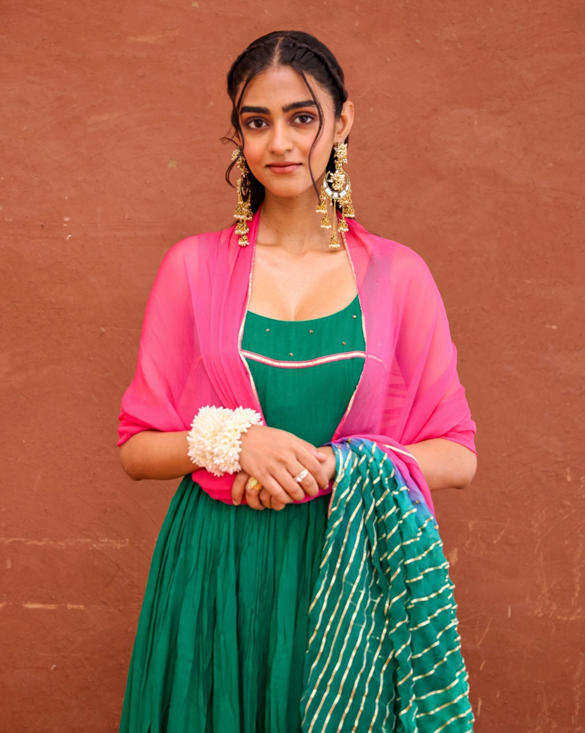 Aarna Kurta Set at kamakhyaa.com by Taro. This item is Saundh by Taro, Under $50