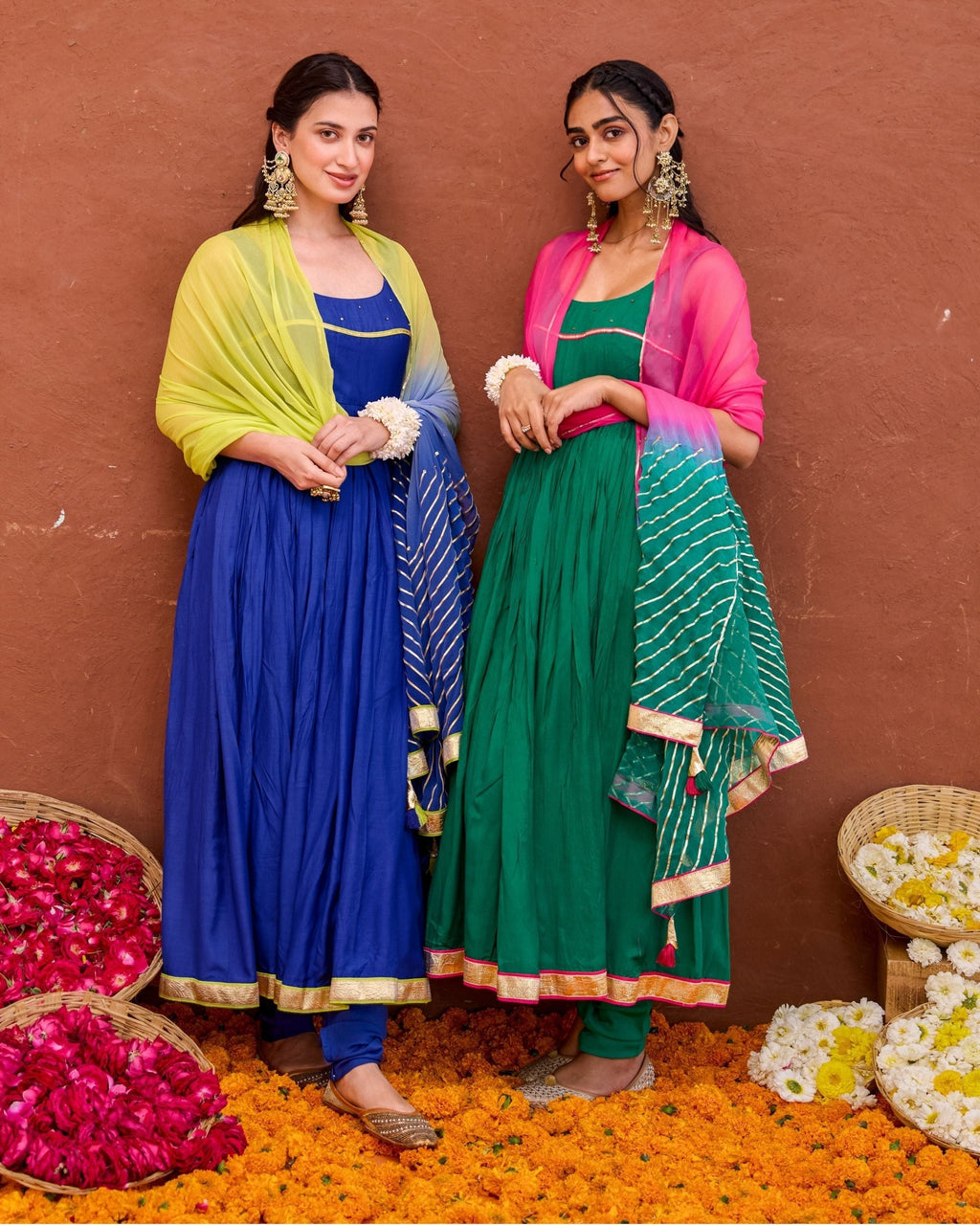 Aarna Kurta Set at kamakhyaa.com by Taro. This item is Saundh by Taro, Under $50