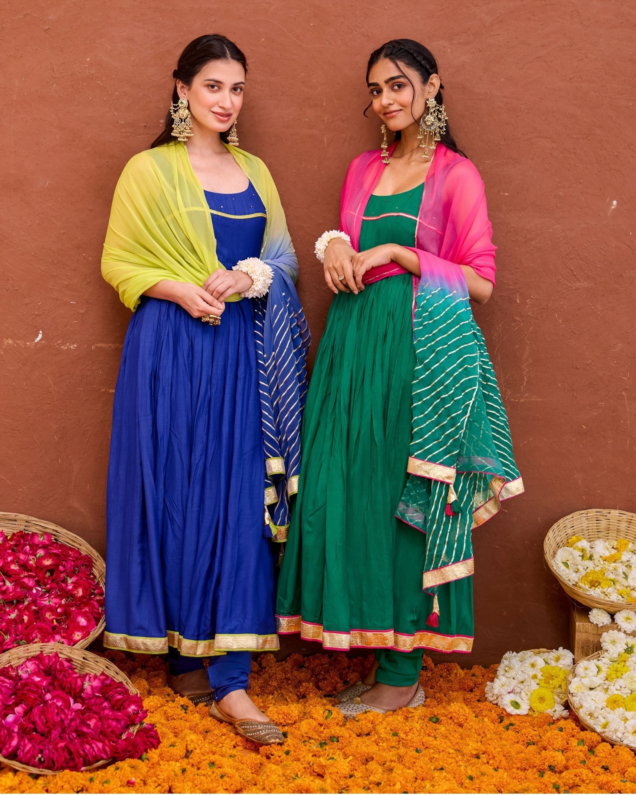 Aarna Kurta Set at kamakhyaa.com by Taro. This item is Saundh by Taro, Under $50