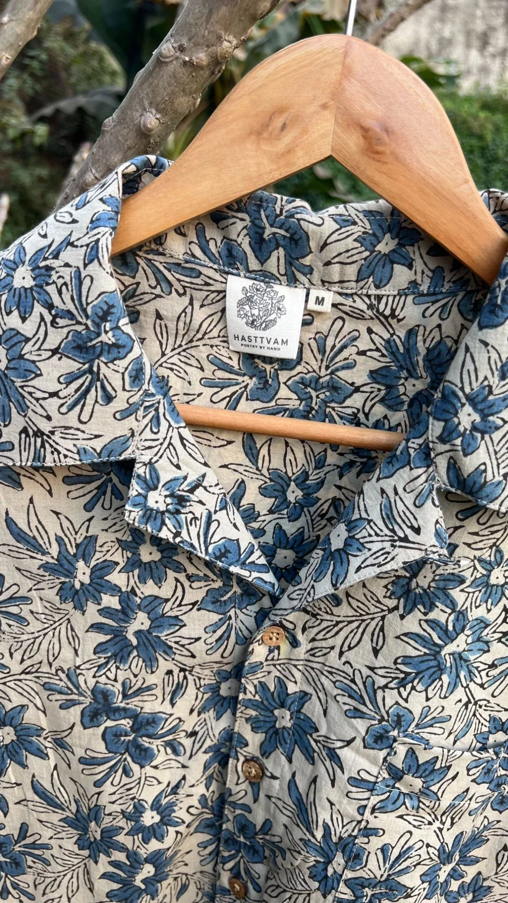 Ajrakh Printed Cotton Shirt at Kamakhyaa by Hasttvam. This item is Casual Wear, Cotton, Floral, Natural dyes, Relaxed Fit, Respondible production and Vegan, White