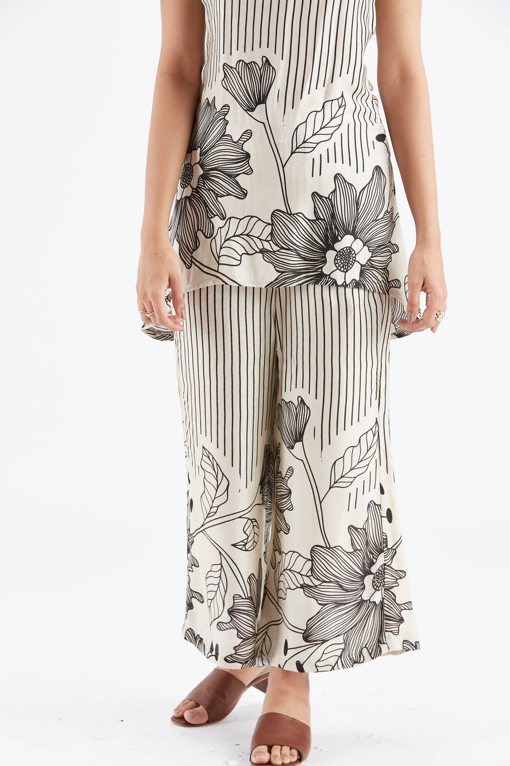 Alina White Floral Printed Cotton Co-ord set at Kamakhyaa by Hasttvam. This item is Cotton, Ete by Hasttvam, Floral Prints, Fusion Wear, Hand Printed, White, Womenswear