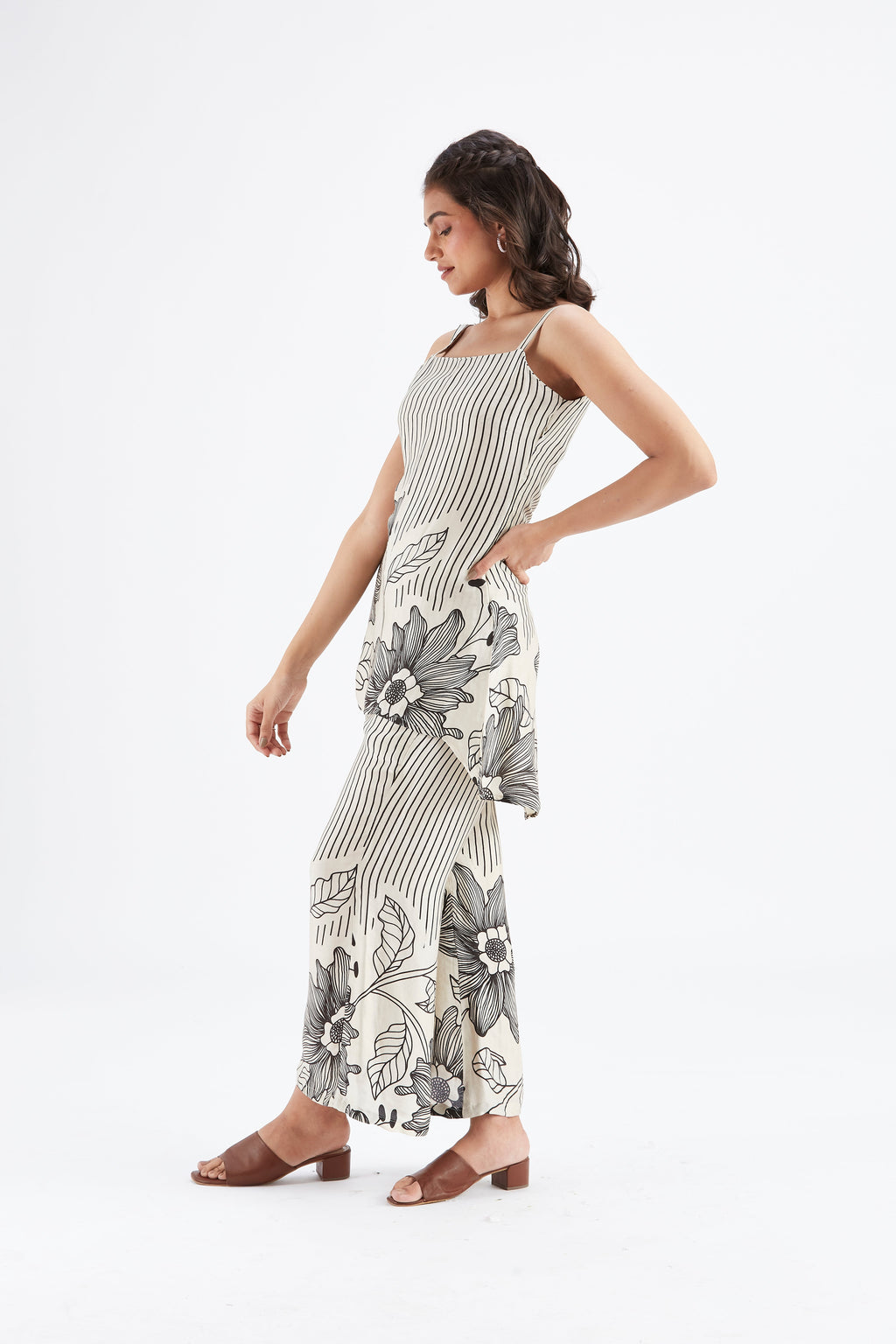 Alina White Floral Printed Cotton Co-ord set at Kamakhyaa by Hasttvam. This item is Cotton, Ete by Hasttvam, Floral Prints, Fusion Wear, Hand Printed, White, Womenswear