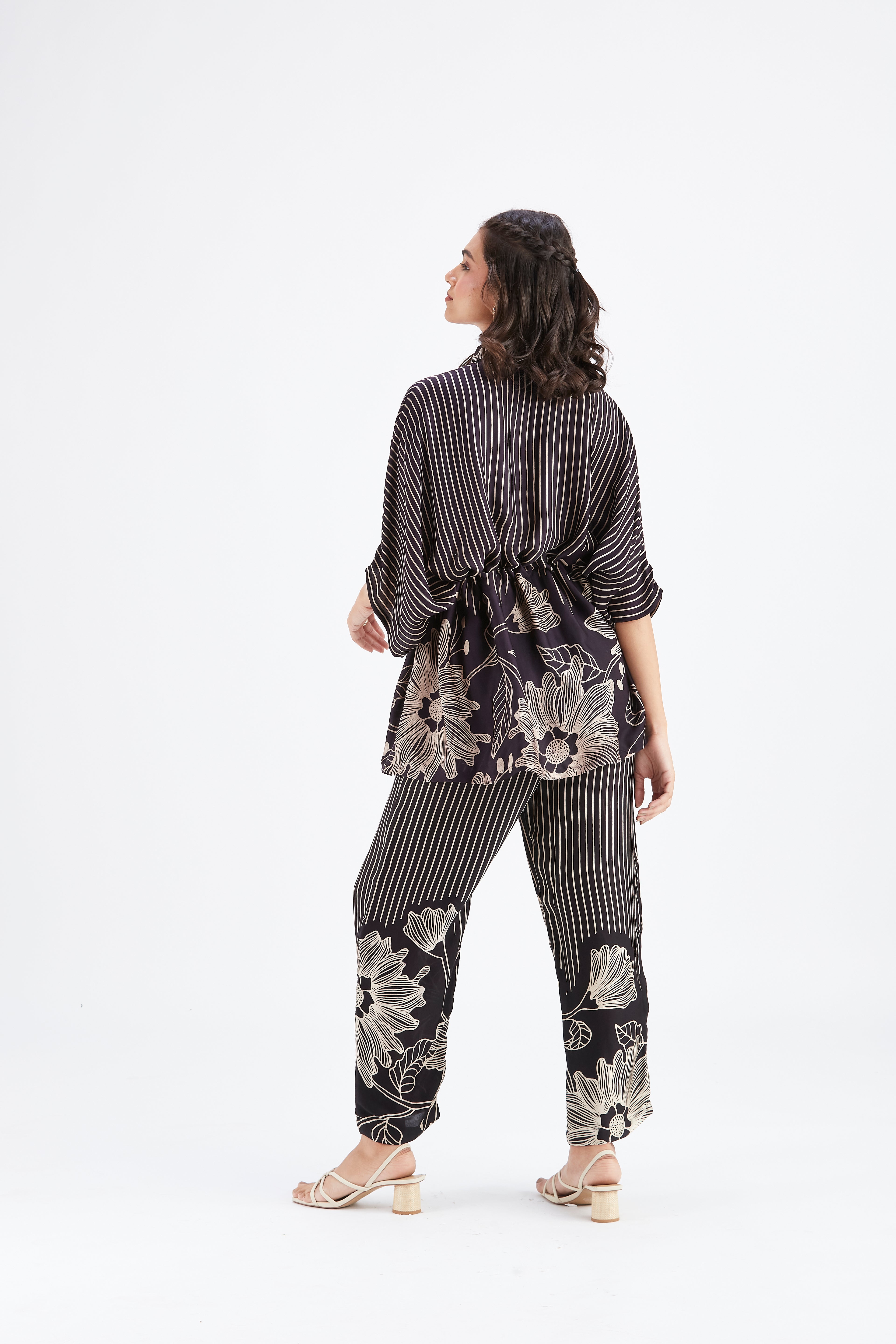 Amae Black Floral Printed Cotton Co-ord set at Kamakhyaa by Hasttvam. This item is Black, Cotton, Ete by Hasttvam, Floral Prints, Fusion Wear, Hand Printed, Womenswear