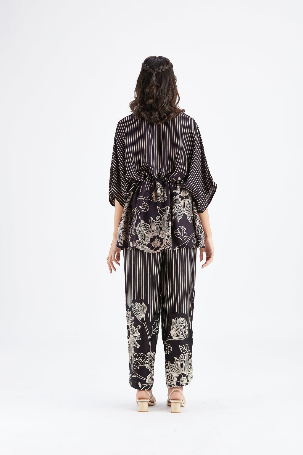 Amae Black Floral Printed Cotton Co-ord set at Kamakhyaa by Hasttvam. This item is Black, Cotton, Ete by Hasttvam, Floral Prints, Fusion Wear, Hand Printed, Womenswear