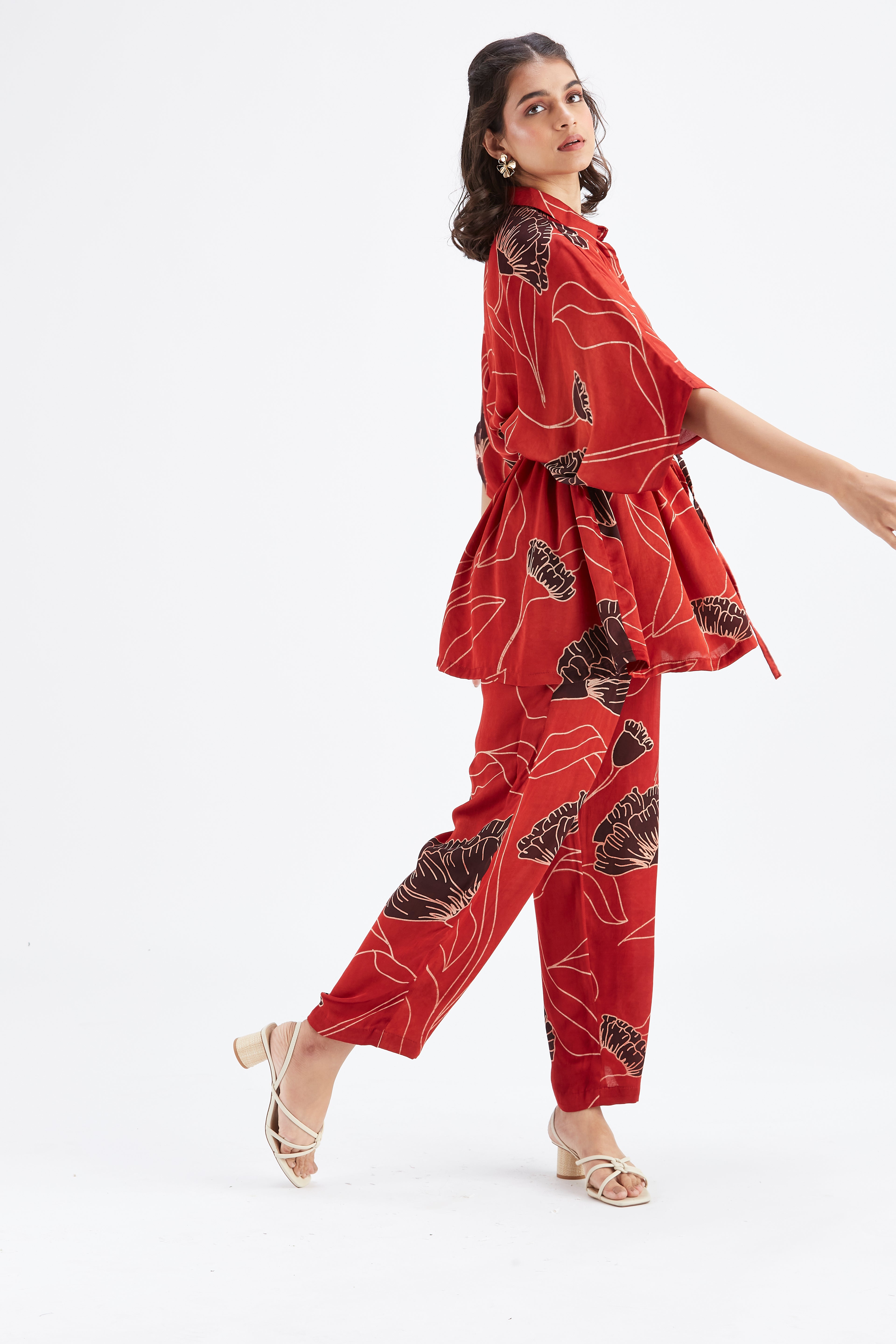 Amae Red Printed Cotton Co-ord set at Kamakhyaa by Hasttvam. This item is Cotton, Ete by Hasttvam, Floral Prints, Hand Printed, Red, Wedding Wear, Womenswear