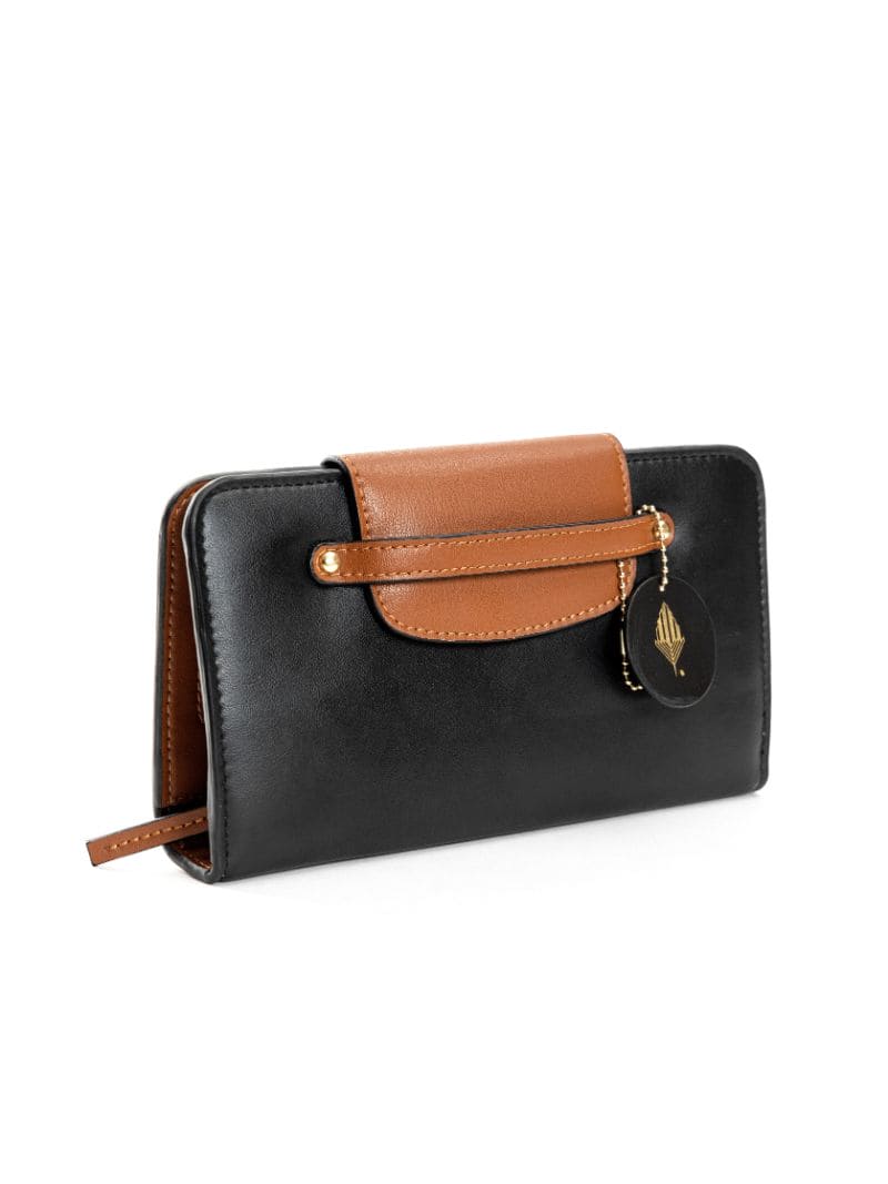 Black Casual Wear Women Wallet at Kamakhyaa by Green Hermitage. This item is Apple Leather, Black, Casual Wear, Free Size, Hemp, Lyocell, Recycled, Solids, Women Wallets