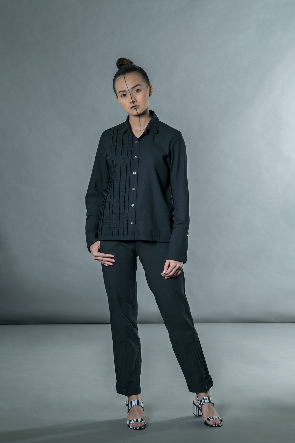 Black Pants with Corded Patch at kamakhyaa.com by Anushé Pirani. This item is Anushe Pirani Sale, Black, Handwoven Jute Cotton, July Sale, July Sale 2023, Natural, Office Wear, Pants, Regular Fit, Solids, The Line Tales, The Line Tales by Anushe Pirani, Womenswear