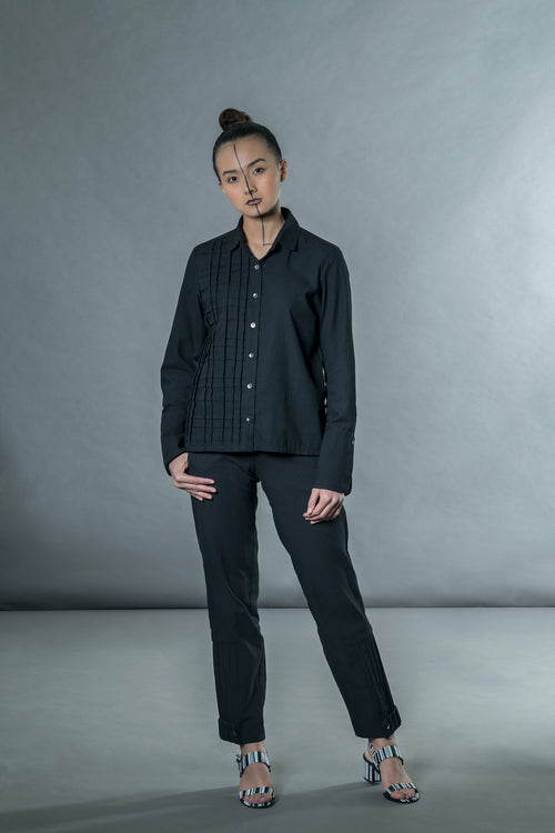 Black Pants with Corded Patch at kamakhyaa.com by Anushé Pirani. This item is Anushe Pirani Sale, Black, Handwoven Jute Cotton, July Sale, July Sale 2023, Natural, Office Wear, Pants, Regular Fit, Solids, The Line Tales, The Line Tales by Anushe Pirani, Womenswear