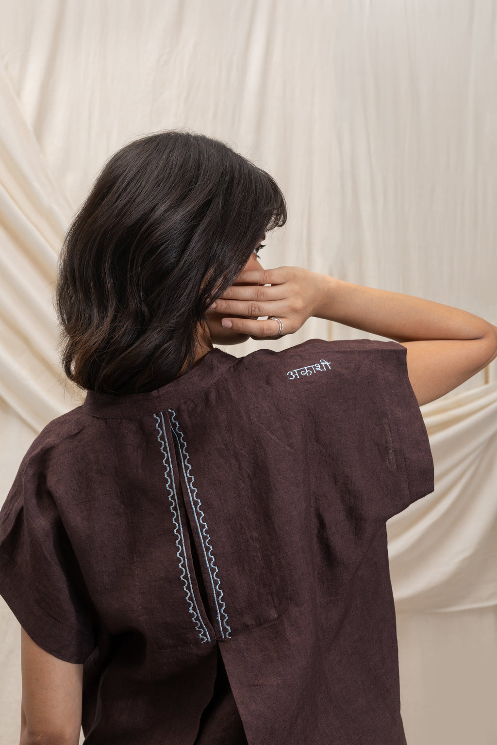 Boxy Tunic at Kamakhyaa by Akashi Clothing. This item is 100% Linen, Regular Fit, Solid Selfmade, Solids, The Stamp Edit By Akashi Clothing, Under $150