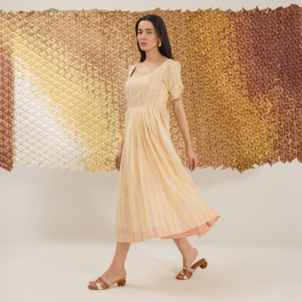 Daisy Breeze at Kamakhyaa by The Loom Art. This item is Fluer De Code by The Loom Art, French Knots, Handwoven Cotton Silk, Pink