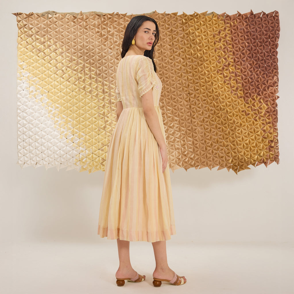 Daisy Breeze at Kamakhyaa by The Loom Art. This item is Fluer De Code by The Loom Art, French Knots, Handwoven Cotton Silk, Pink