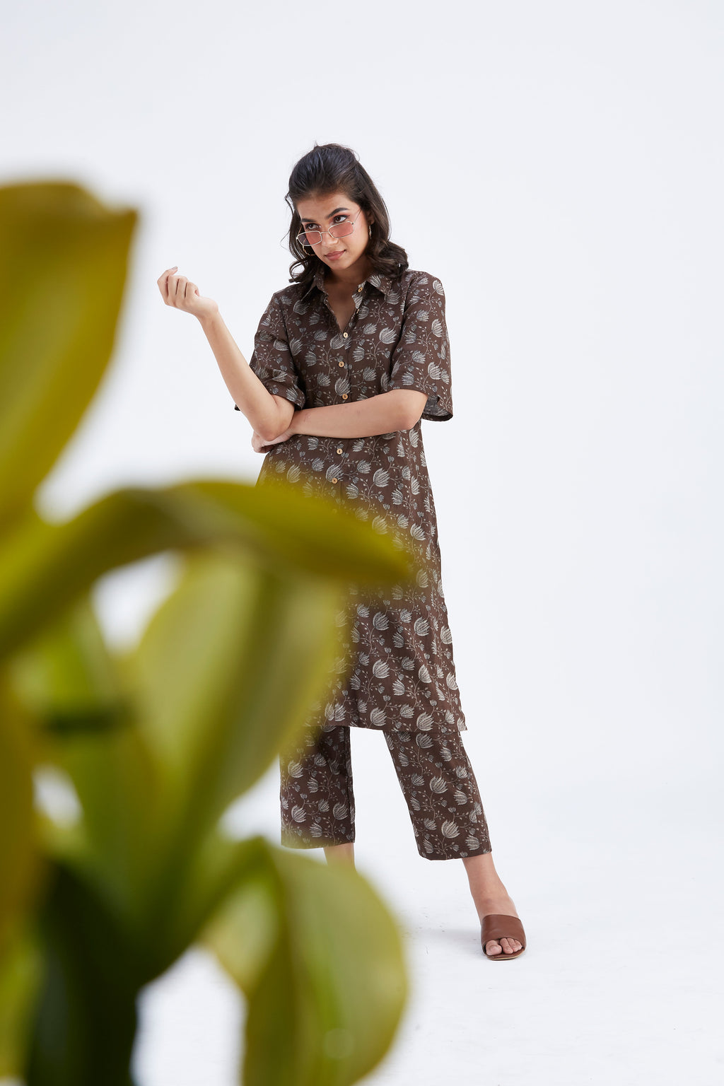 Easha Brown Floral Printed Cotton kurta set at Kamakhyaa by Hasttvam. This item is Brown, Cotton, Ete by Hasttvam, Floral Prints, Fusion Wear, Hand Printed, Womenswear