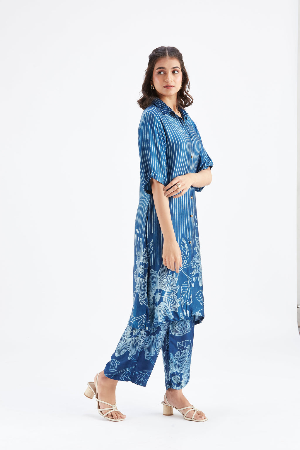 Easha Indigo Floral Printed Modal kurta set at Kamakhyaa by Hasttvam. This item is Ete by Hasttvam, Floral Prints, Fusion Wear, Hand Printed, Indigo, Modal, Womenswear