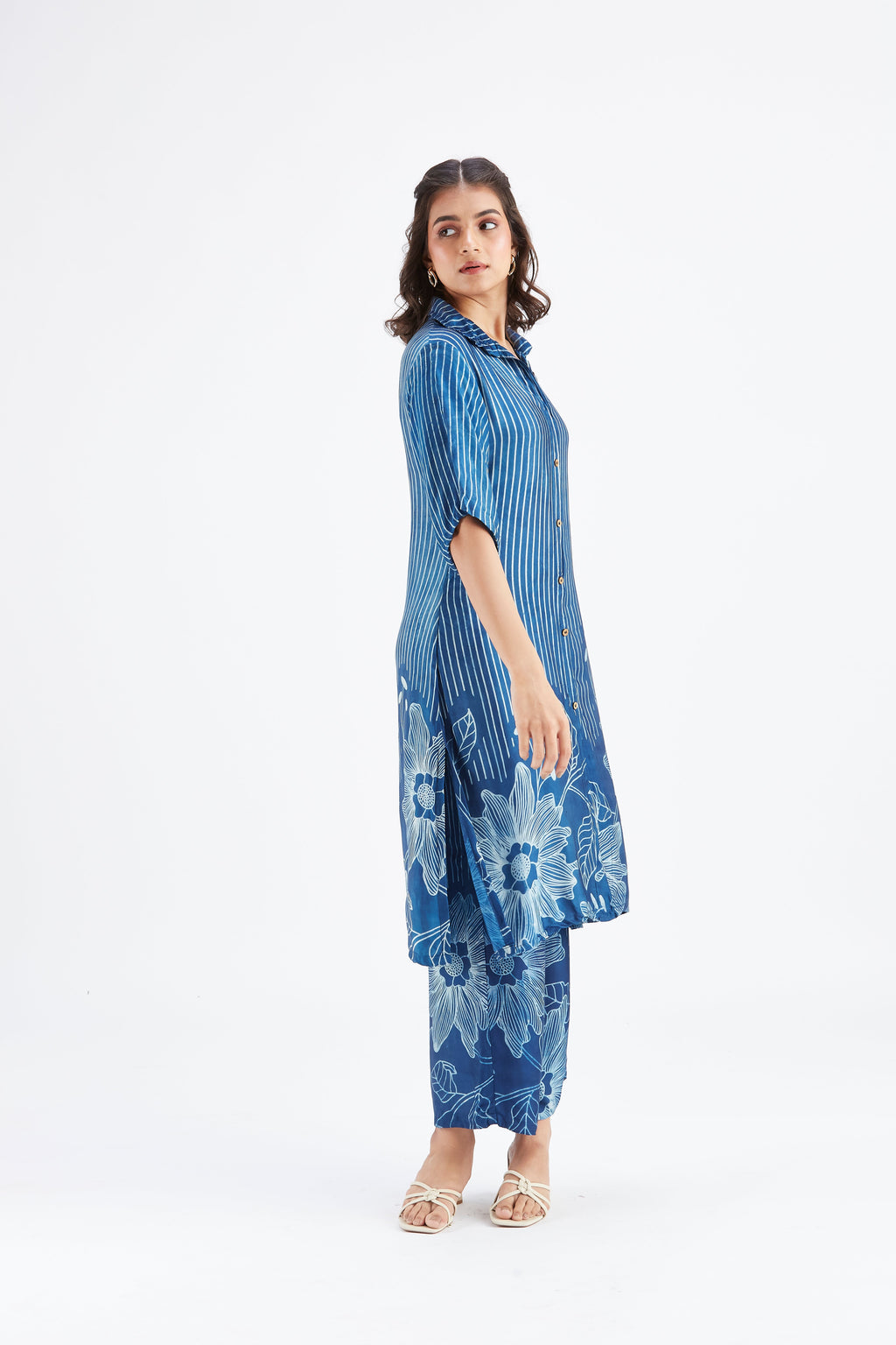 Easha Indigo Floral Printed Modal kurta set at Kamakhyaa by Hasttvam. This item is Ete by Hasttvam, Floral Prints, Fusion Wear, Hand Printed, Indigo, Modal, Womenswear