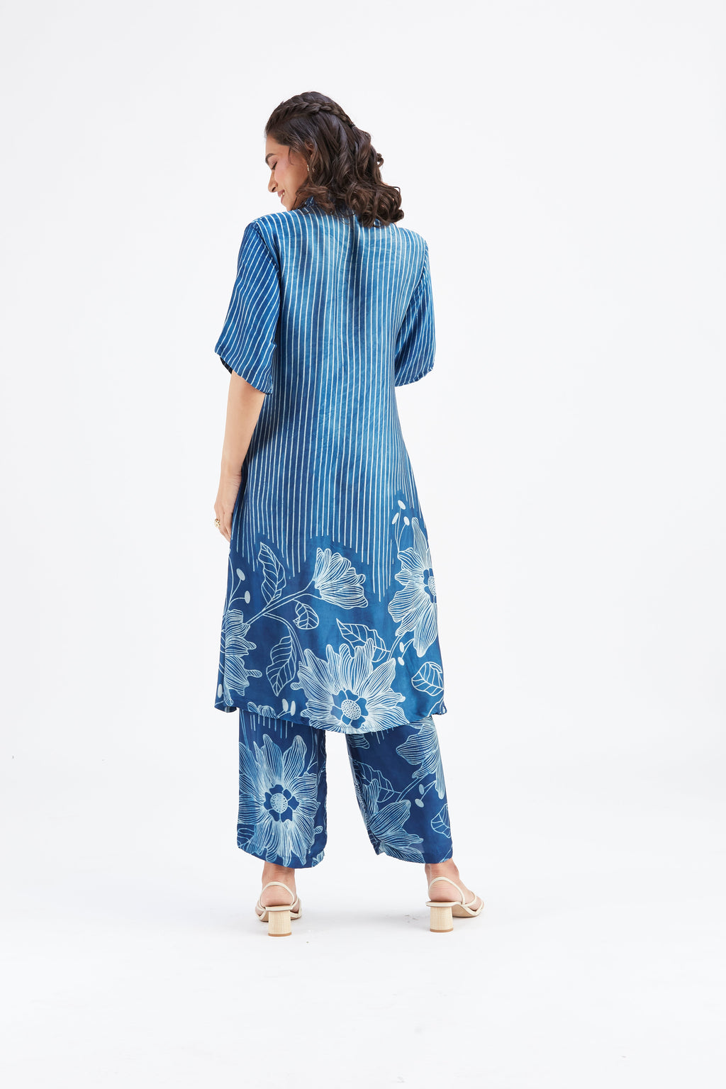Easha Indigo Floral Printed Modal kurta set at Kamakhyaa by Hasttvam. This item is Ete by Hasttvam, Floral Prints, Fusion Wear, Hand Printed, Indigo, Modal, Womenswear