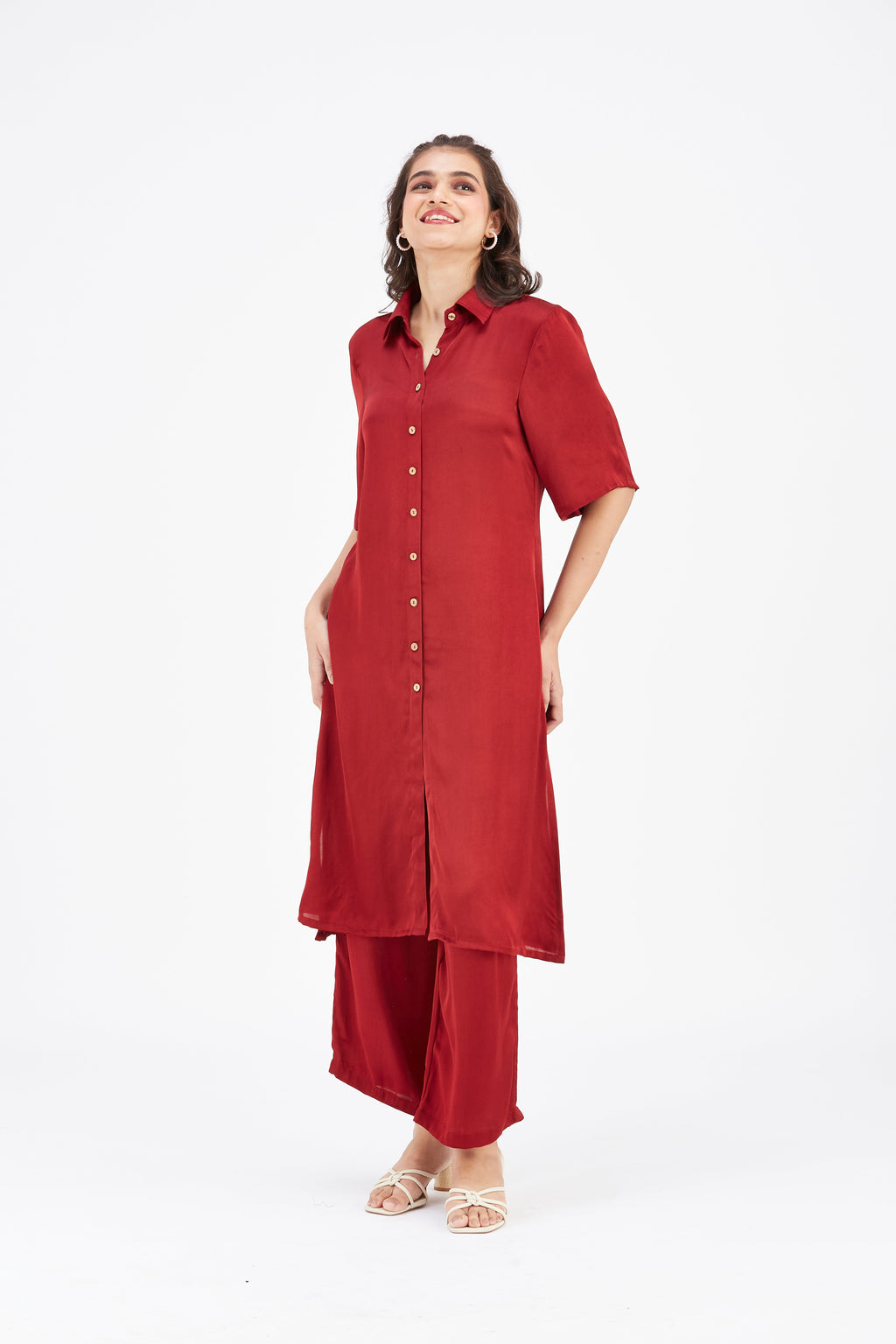 Easha Red Modal kurta set at Kamakhyaa by Hasttvam. This item is Ete by Hasttvam, Floral Prints, Fusion Wear, Hand Printed, Modal, Red, Womenswear