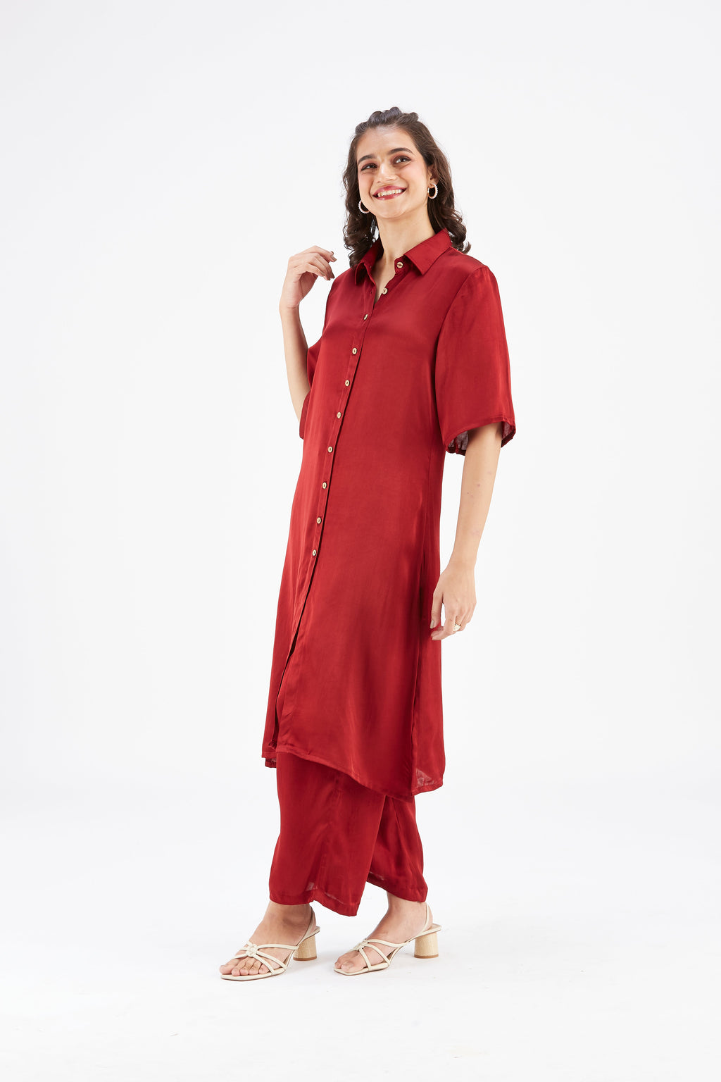 Easha Red Modal kurta set at Kamakhyaa by Hasttvam. This item is Ete by Hasttvam, Floral Prints, Fusion Wear, Hand Printed, Modal, Red, Womenswear