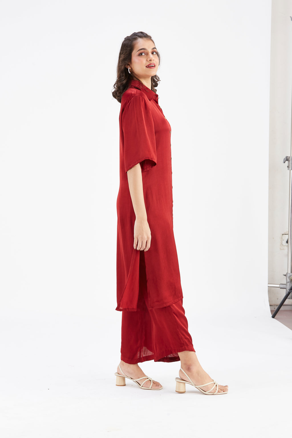 Easha Red Modal kurta set at Kamakhyaa by Hasttvam. This item is Ete by Hasttvam, Floral Prints, Fusion Wear, Hand Printed, Modal, Red, Womenswear