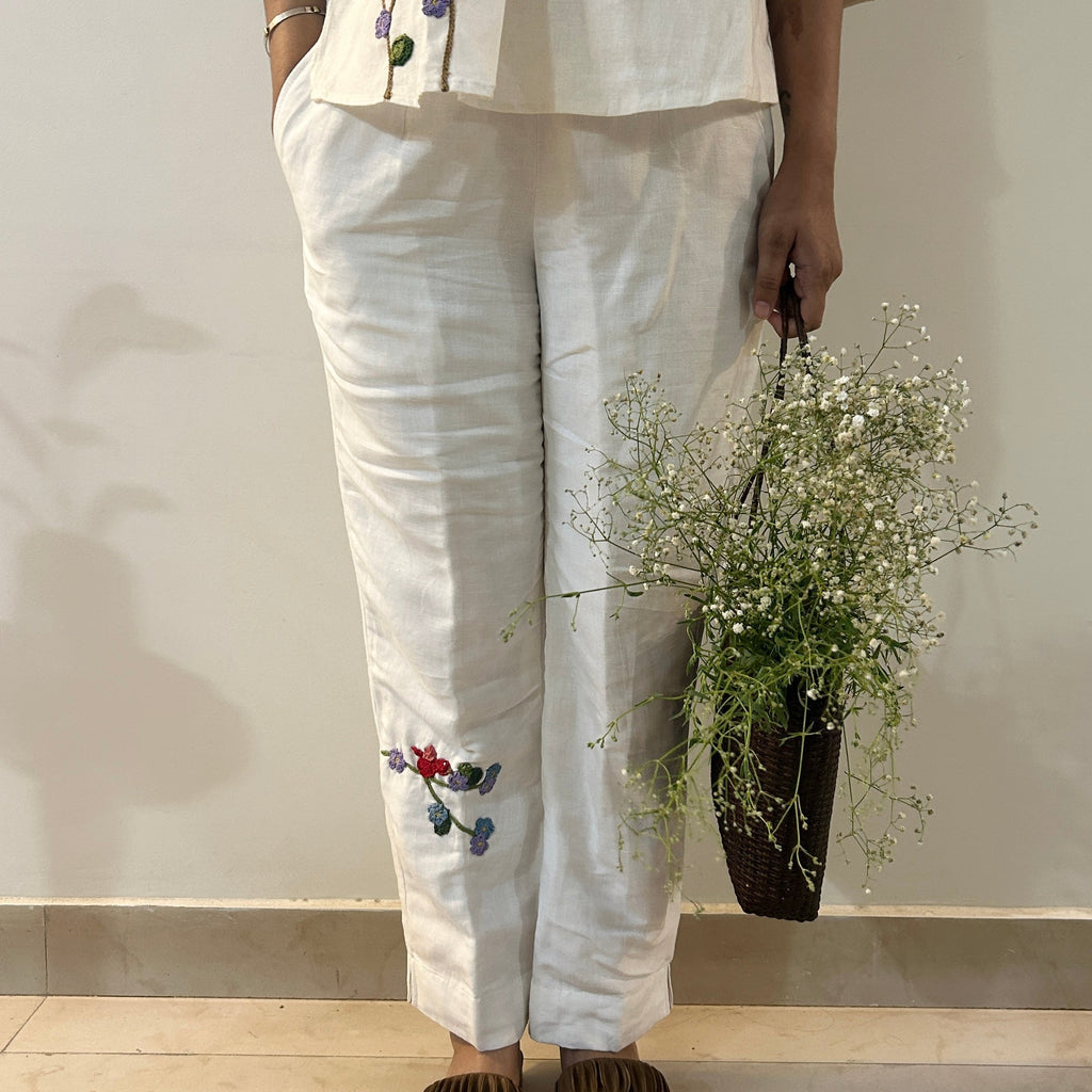 Freesize White Serene Stich Linen Set at Kamakhyaa by Ikriit'm. This item is Bloom by Ikriit'm, Casual Wear, Crochet, Crochet Apparel, Linen, Relaxed Fit, Under $150, Womenswear