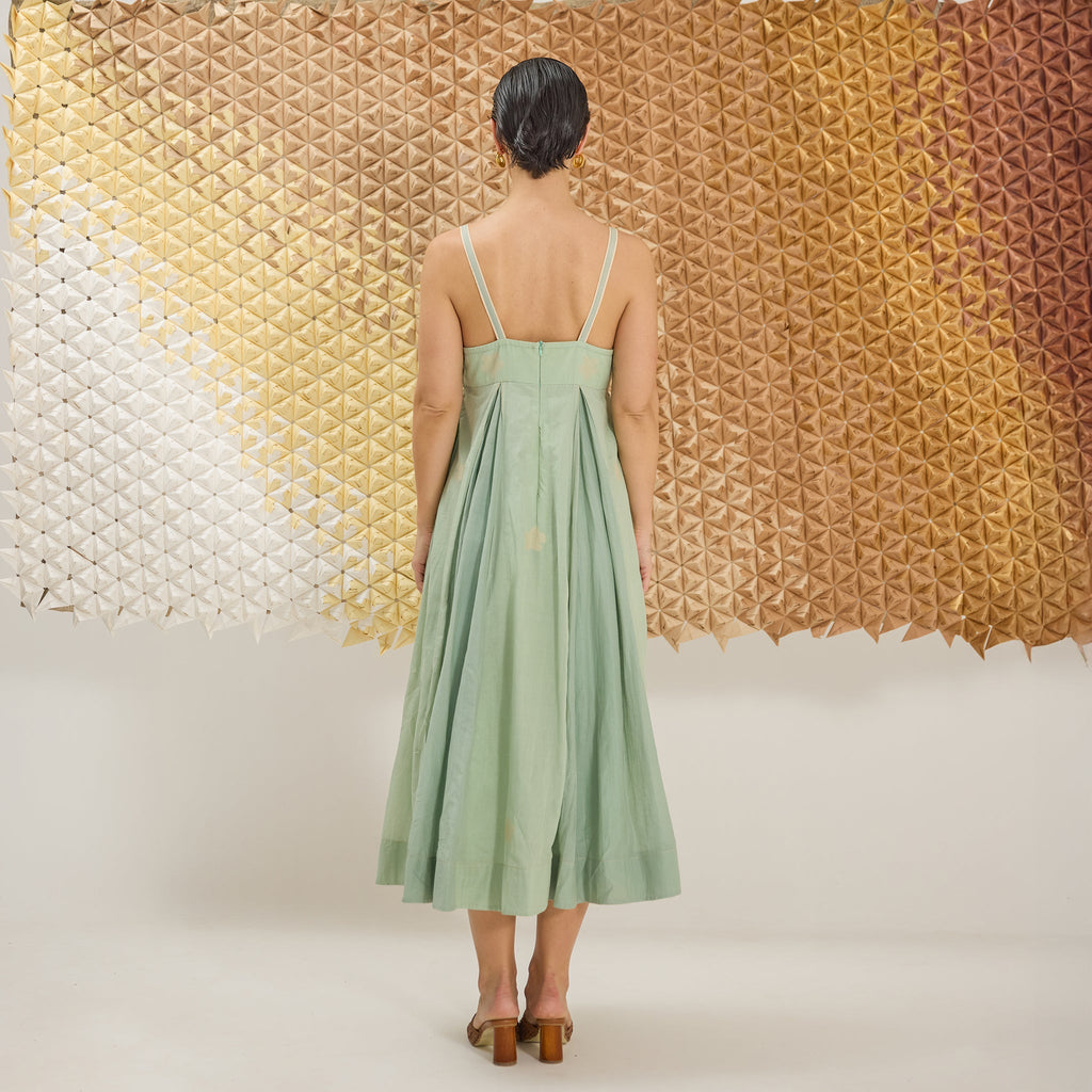 Green Clover at Kamakhyaa by The Loom Art. This item is Fluer De Code by The Loom Art, French Knots, Green, Handwoven Cotton Silk