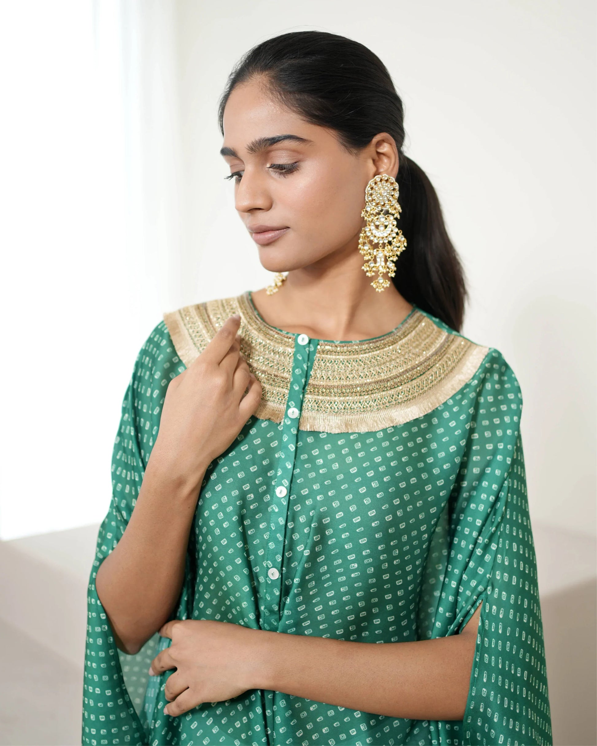 Green Crew neck Kurta Pant Set at Kamakhyaa by Mayura Kumar. This item is Bandhej, Bandhej Bandhini Mixology by Mayura Kumar, Dry clean, Festive Wear, Green, Independence, Mehendi Function, Relaxed Fit, Satin Silk, Tie-Dye