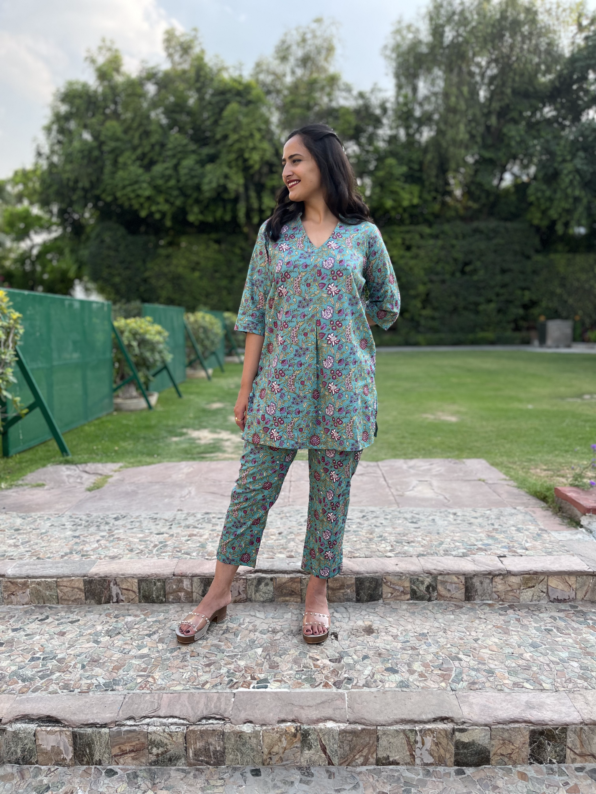 Green Printed 2 Piece Set with Plum Pants at Kamakhyaa by Kamakhyaa. This item is 100% pure cotton, Casual Wear, Co-ord Sets, KKYSS, Lounge Wear Co-ords, Natural, Prints, Relaxed Fit, Summer Sutra, Womenswear, Yellow