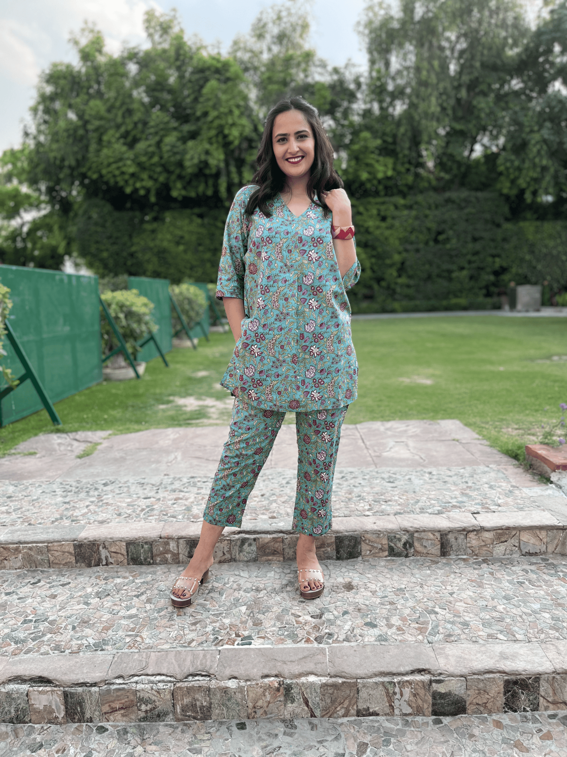 Green Printed 2 Piece Set with Plum Pants at Kamakhyaa by Kamakhyaa. This item is 100% pure cotton, Casual Wear, Co-ord Sets, KKYSS, Lounge Wear Co-ords, Natural, Prints, Relaxed Fit, Summer Sutra, Womenswear, Yellow