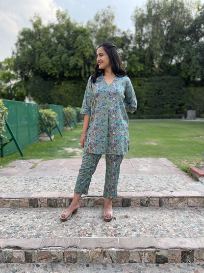 Green Printed Co-ord Set at Kamakhyaa by Kamakhyaa. This item is 100% pure cotton, Casual Wear, Co-ord Sets, KKYSS, Lounge Wear Co-ords, Natural, Prints, Relaxed Fit, Summer Sutra, Womenswear, Yellow