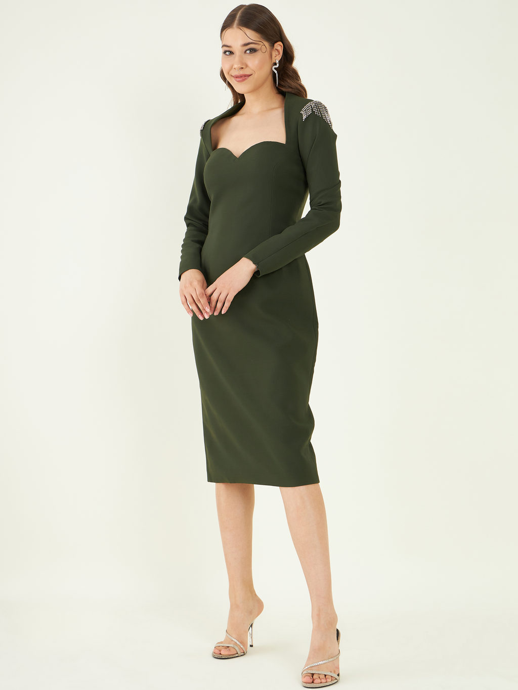 Green Regular Fit Crepe Dress at Kamakhyaa by Bohobi. This item is Fine Banana Crepe, Green, Midi Dresses, Office Wear, Regular Fit, Solids, Toxin free