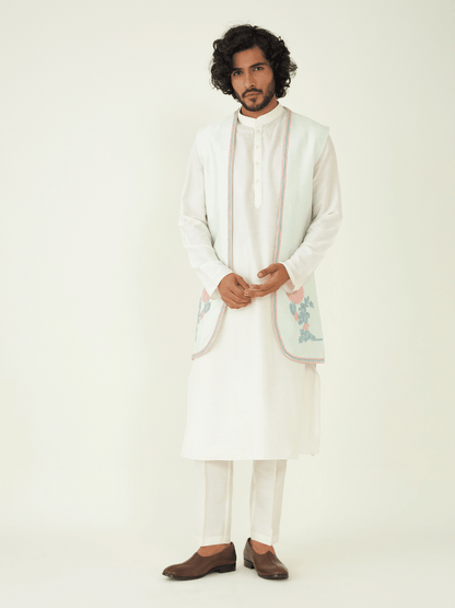 Green Viscose Silk Jacket at Kamakhyaa by RoohbyRidhimaa. This item is Festive Wear, Green, Jackets, Men Jackets, Menswear By RoohbyRidhimaa, Qala By RoohbyRidhimaa, Regular Fit, Resham Embroidered, Viscose Raw Silk