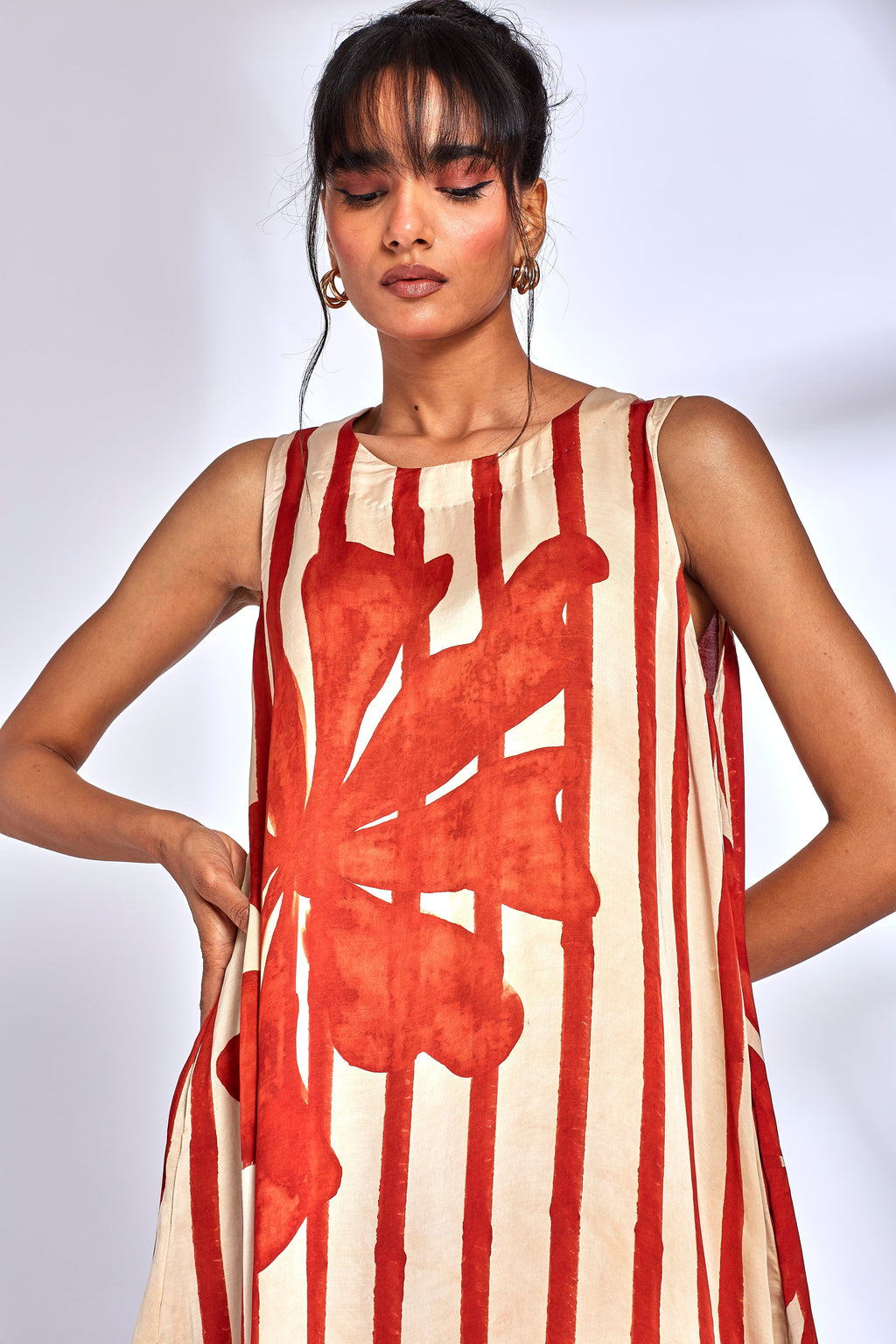 Hand-Painted Silk Kurta Set at Kamakhyaa by Hasttvam. This item is Floral, Fusion Wear, Handmade by Artisans, Modal silk, Natural dyes, Relaxed Fit, Respondible production and Vegan, White