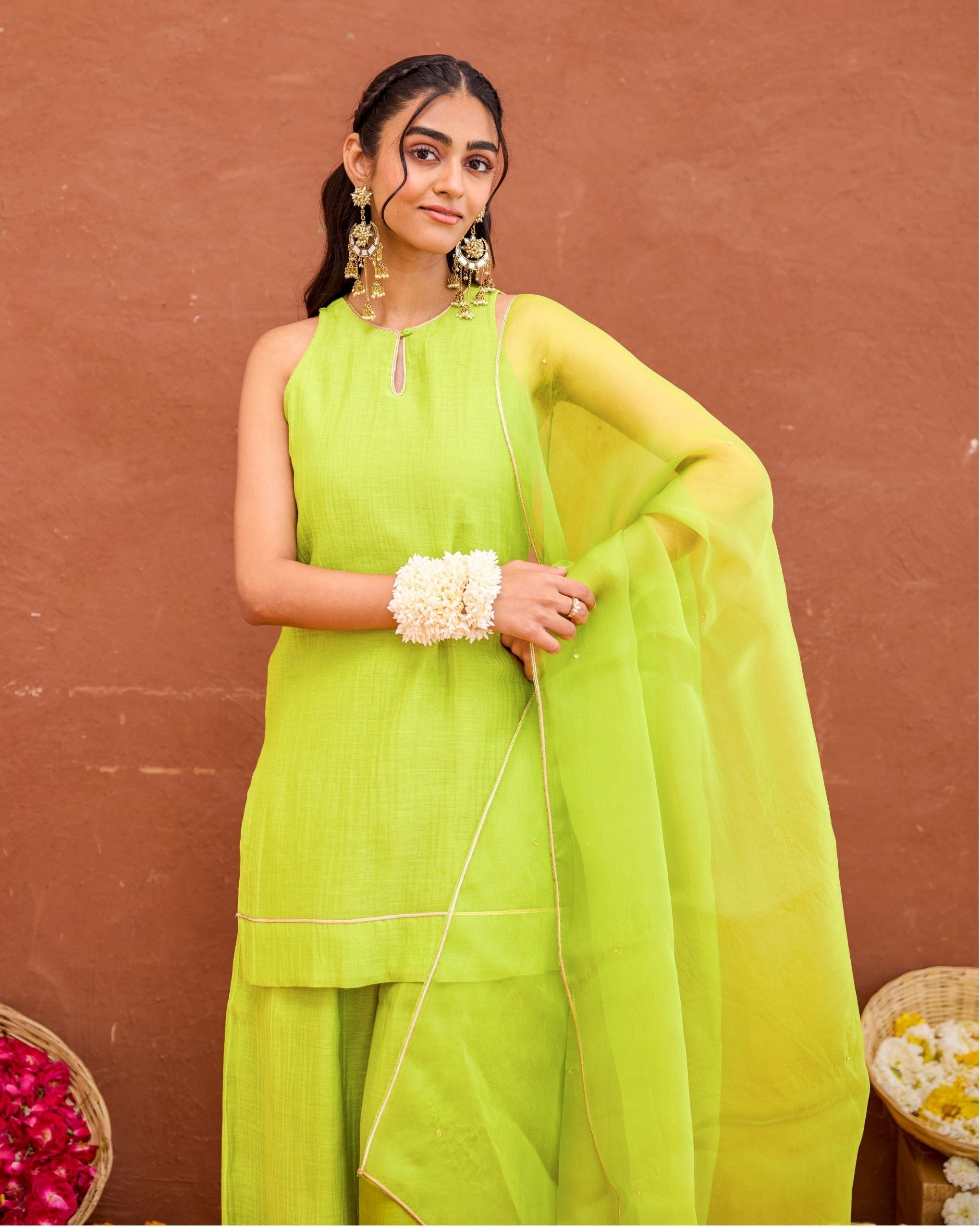 Harini Kurta Set at kamakhyaa.com by Taro. This item is Saundh by Taro, Under $50