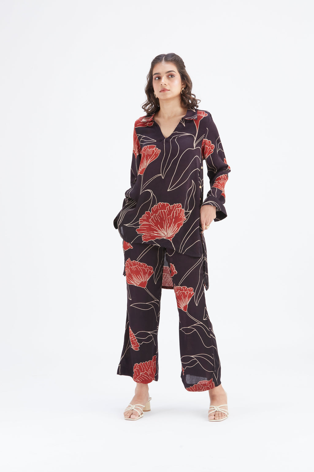 Inya Black Floral Printed Modal kurta set at Kamakhyaa by Hasttvam. This item is Black, Ete by Hasttvam, Floral Prints, Fusion Wear, Hand Printed, Modal, Womenswear