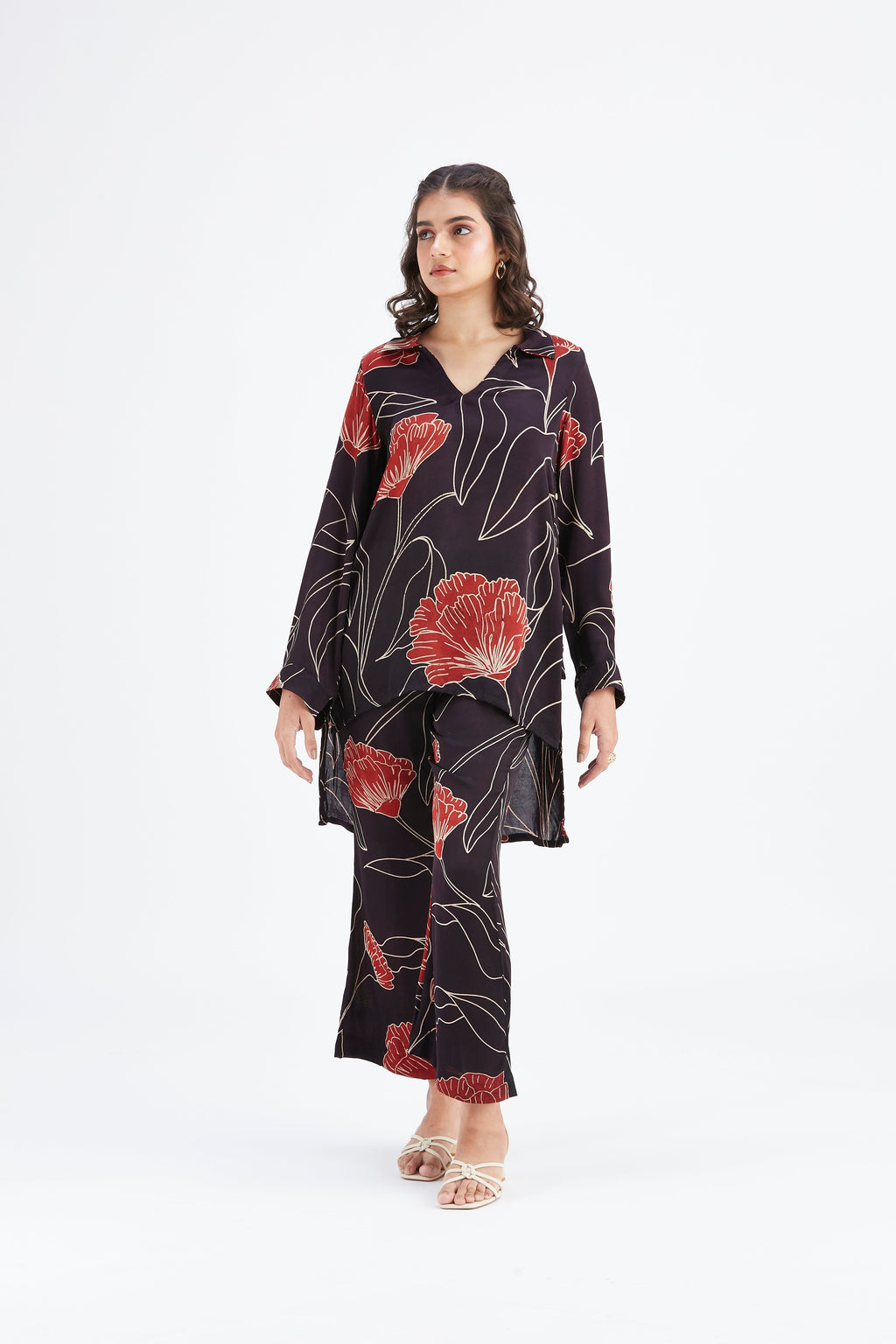 Inya Black Floral Printed Modal kurta set at Kamakhyaa by Hasttvam. This item is Black, Ete by Hasttvam, Floral Prints, Fusion Wear, Hand Printed, Modal, Womenswear