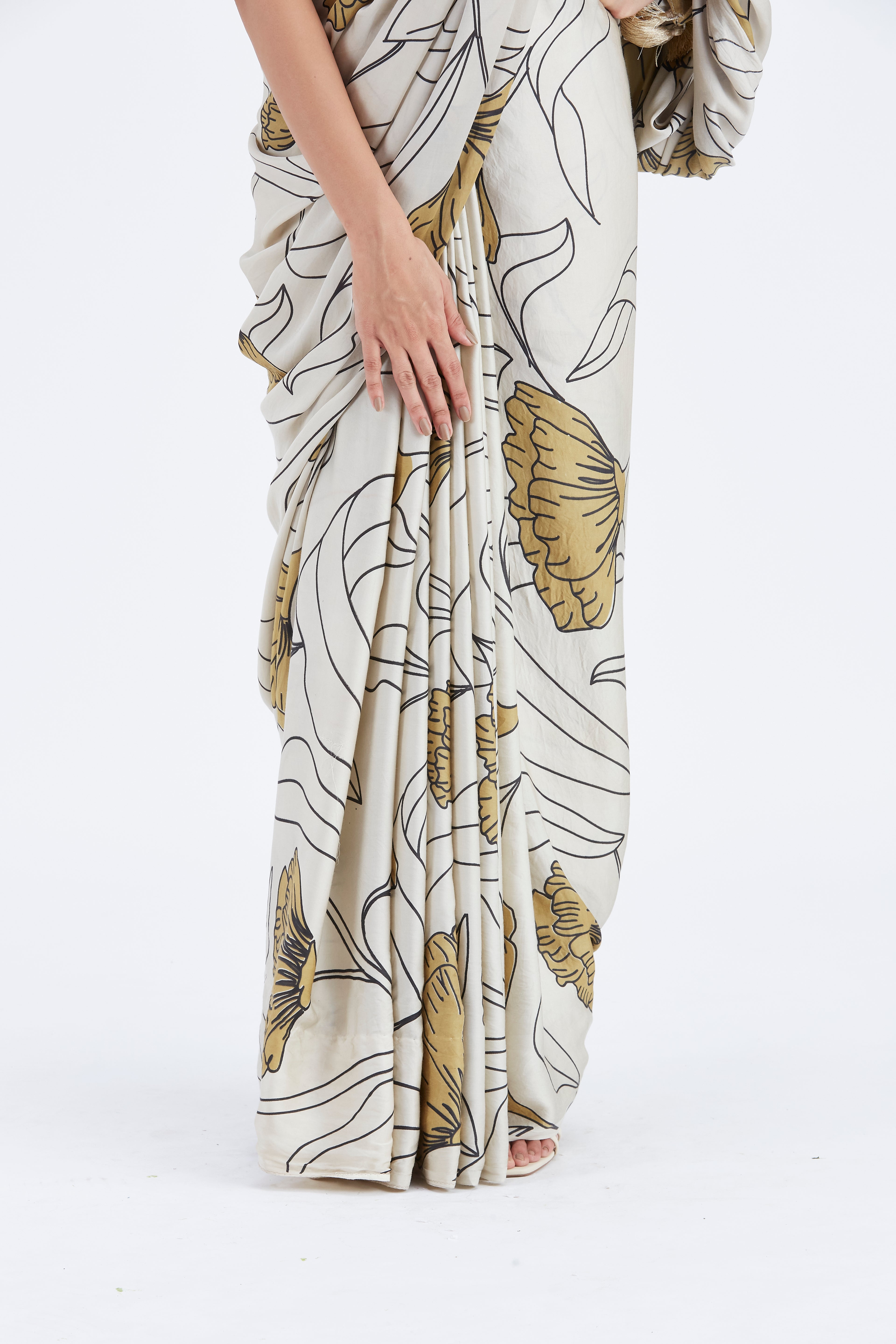 Kaia White Modal Saree at Kamakhyaa by Hasttvam. This item is Ete by Hasttvam, Floral Prints, Hand Printed, Modal, Under $50, Wedding Wear, White, Womenswear