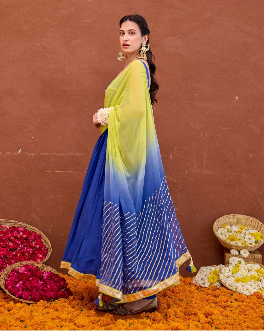 Kashvi Kurta Set at kamakhyaa.com by Taro. This item is Saundh by Taro, Under $50