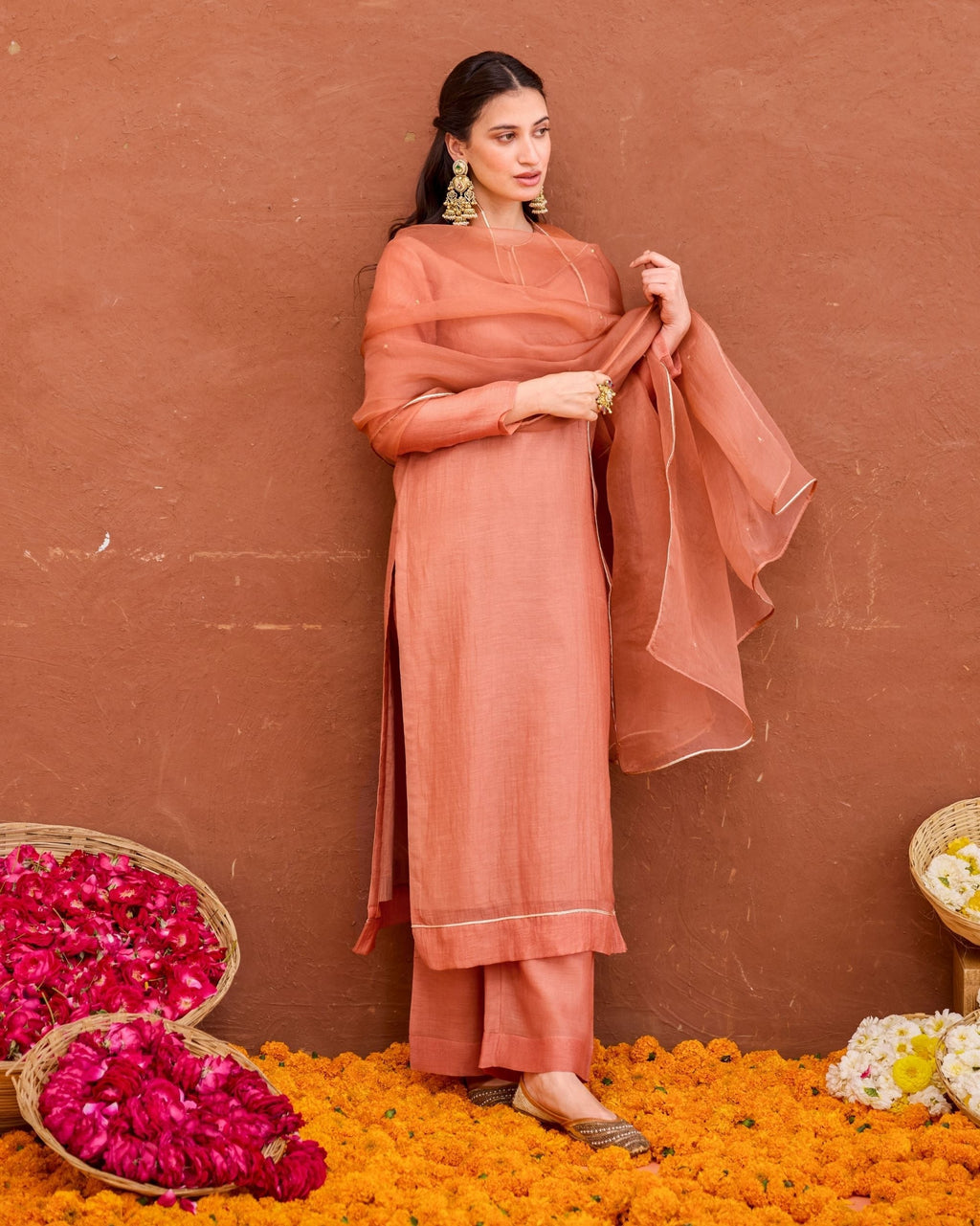 Kesar Kurta Set at kamakhyaa.com by Taro. This item is Saundh by Taro, Under $50