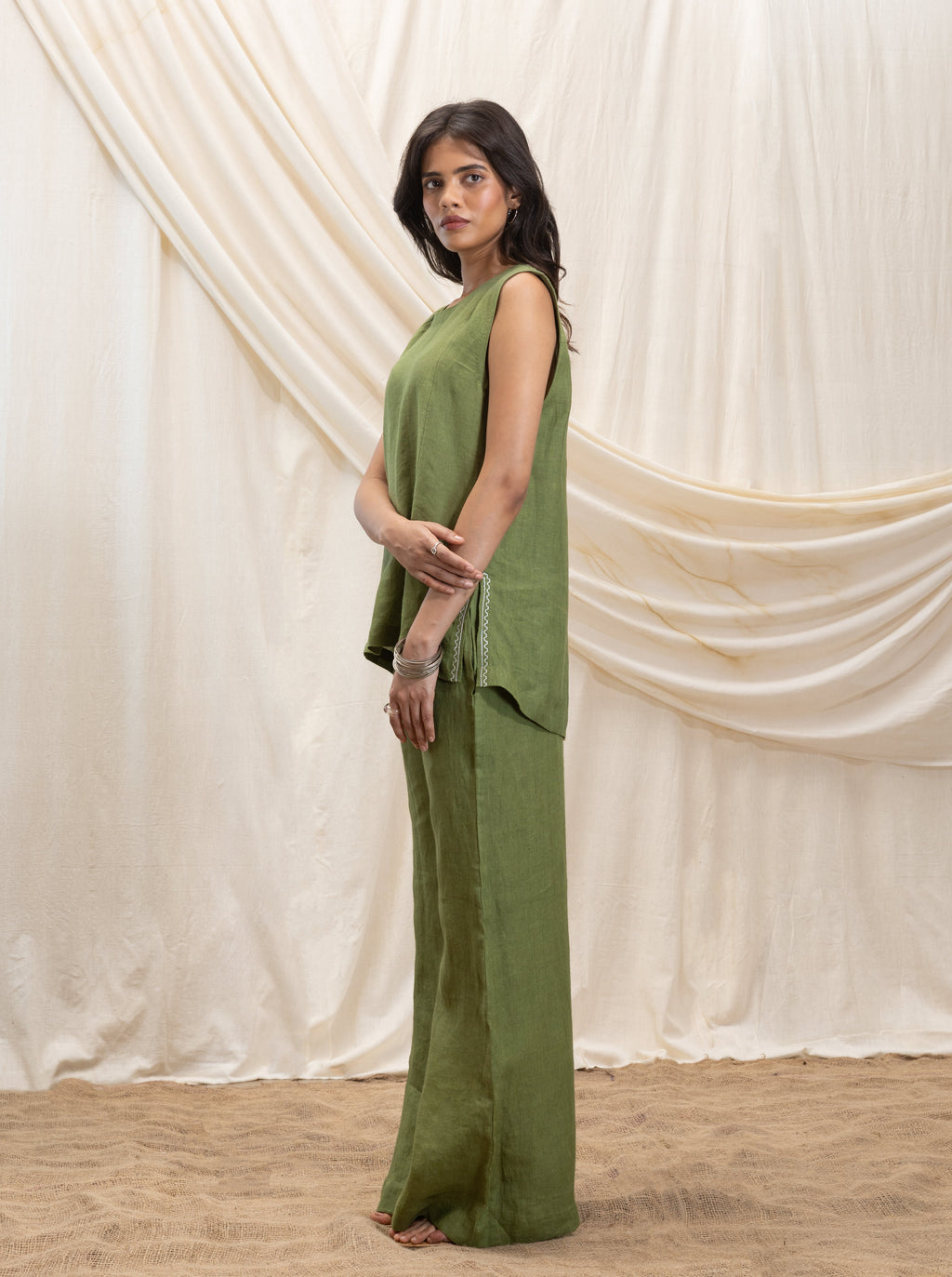 Linen tunic top and flared pant set at Kamakhyaa by Akashi Clothing. This item is 100% Linen, Regular Fit, Solid Selfmade, Solids, The Stamp Edit By Akashi Clothing, Under $200