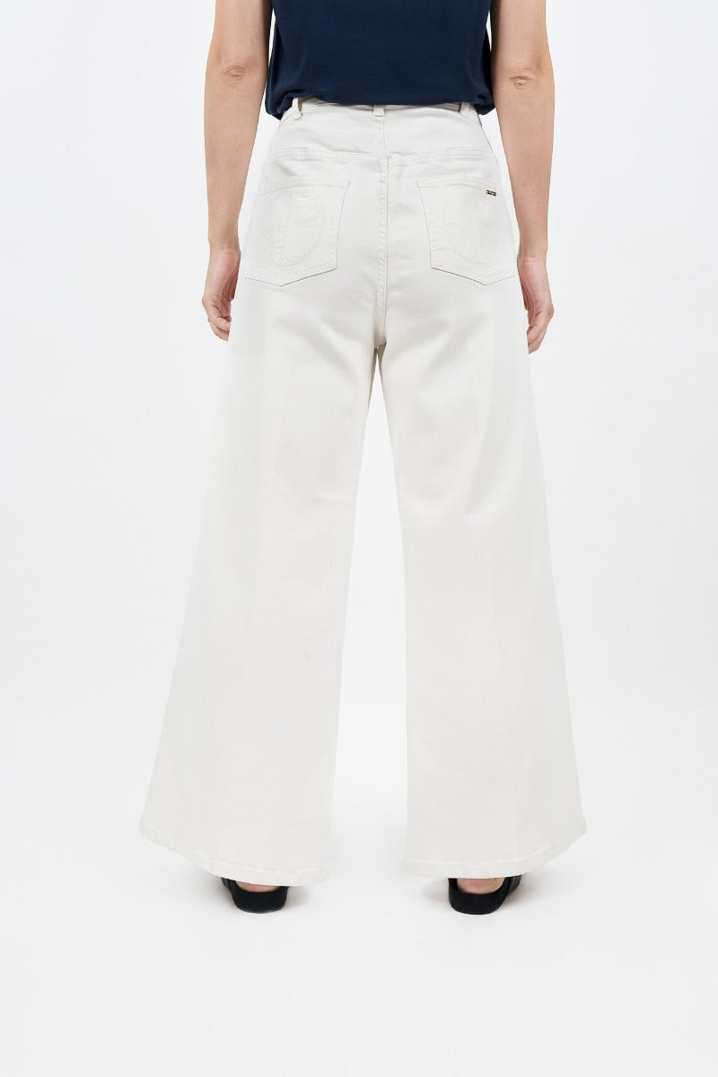 Los Angeles - Wide Leg Jeans- Alto at Kamakhyaa by 1 People. This item is Made from Natural Materials