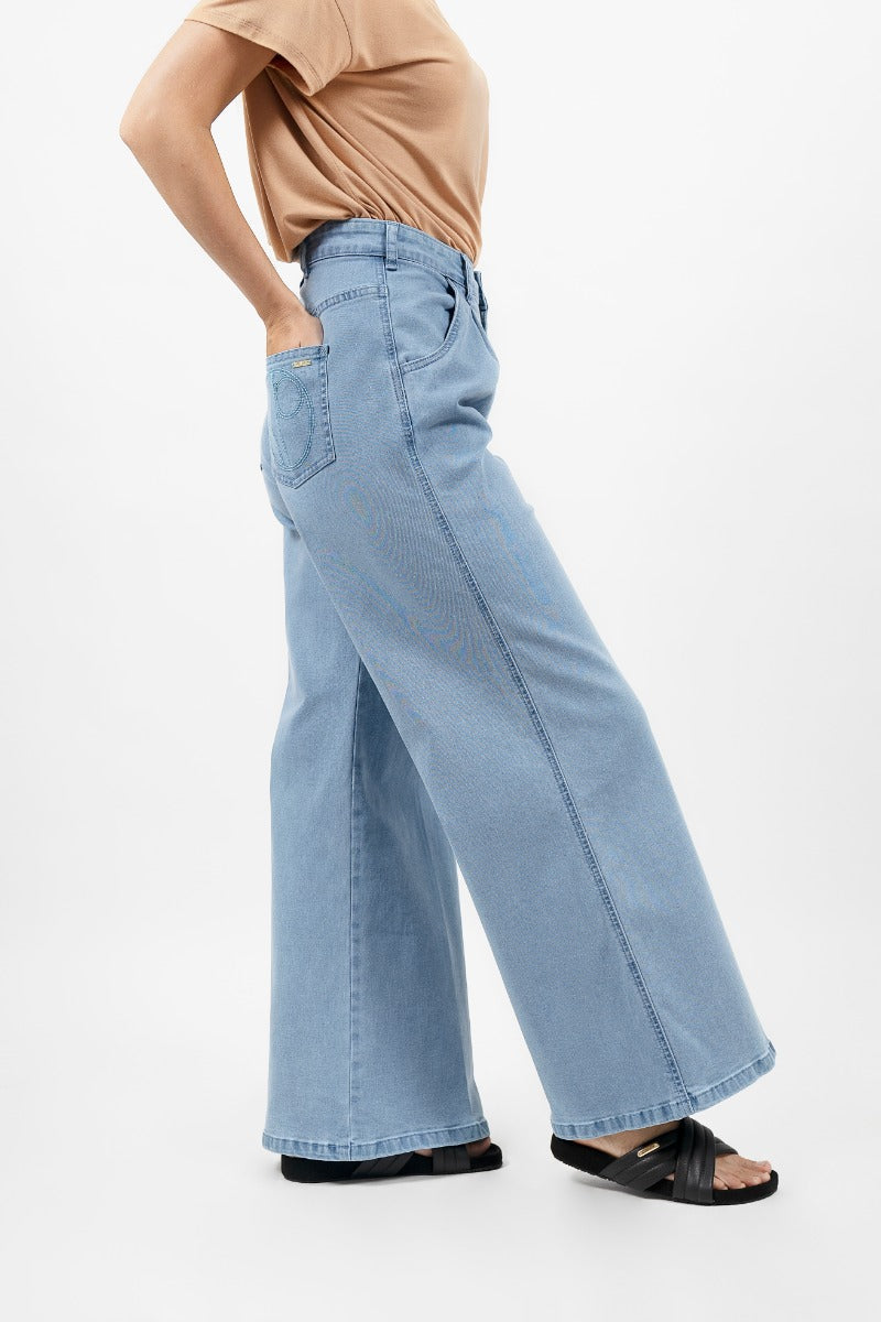 Los Angeles - Wide Leg Jeans- Sky at Kamakhyaa by 1 People. This item is Made from Natural Materials