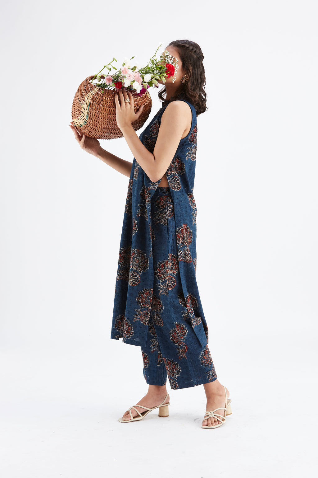 Nava Indigo Floral Printed Modal kurta set at Kamakhyaa by Hasttvam. This item is Ete by Hasttvam, Floral Prints, Fusion Wear, Hand Printed, Indigo, Modal, Womenswear