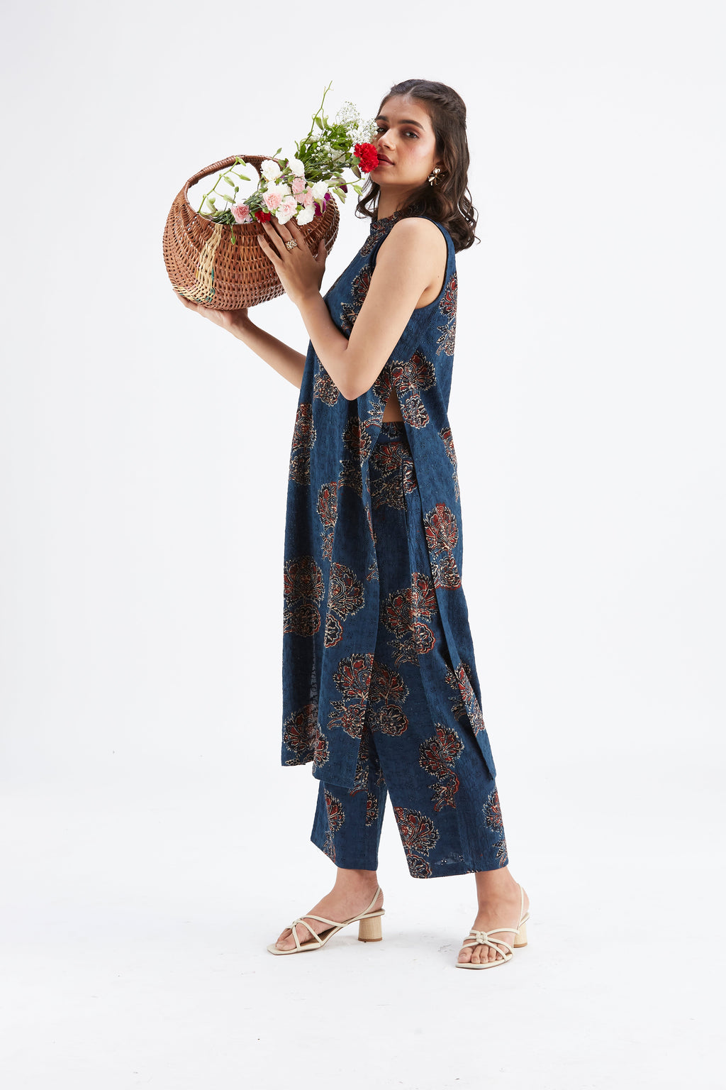 Nava Indigo Floral Printed Modal kurta set at Kamakhyaa by Hasttvam. This item is Ete by Hasttvam, Floral Prints, Fusion Wear, Hand Printed, Indigo, Modal, Womenswear