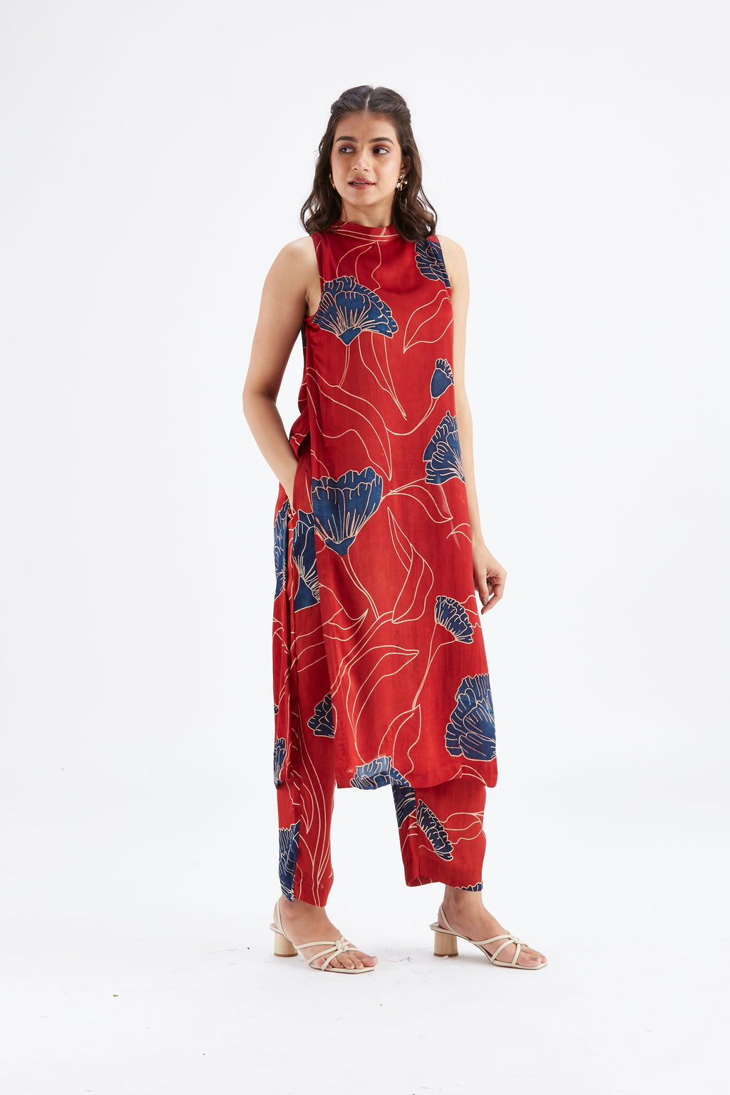 Nava Red Modal kurta set at Kamakhyaa by Hasttvam. This item is Ete by Hasttvam, Floral Prints, Fusion Wear, Hand Printed, Modal, Red, Womenswear