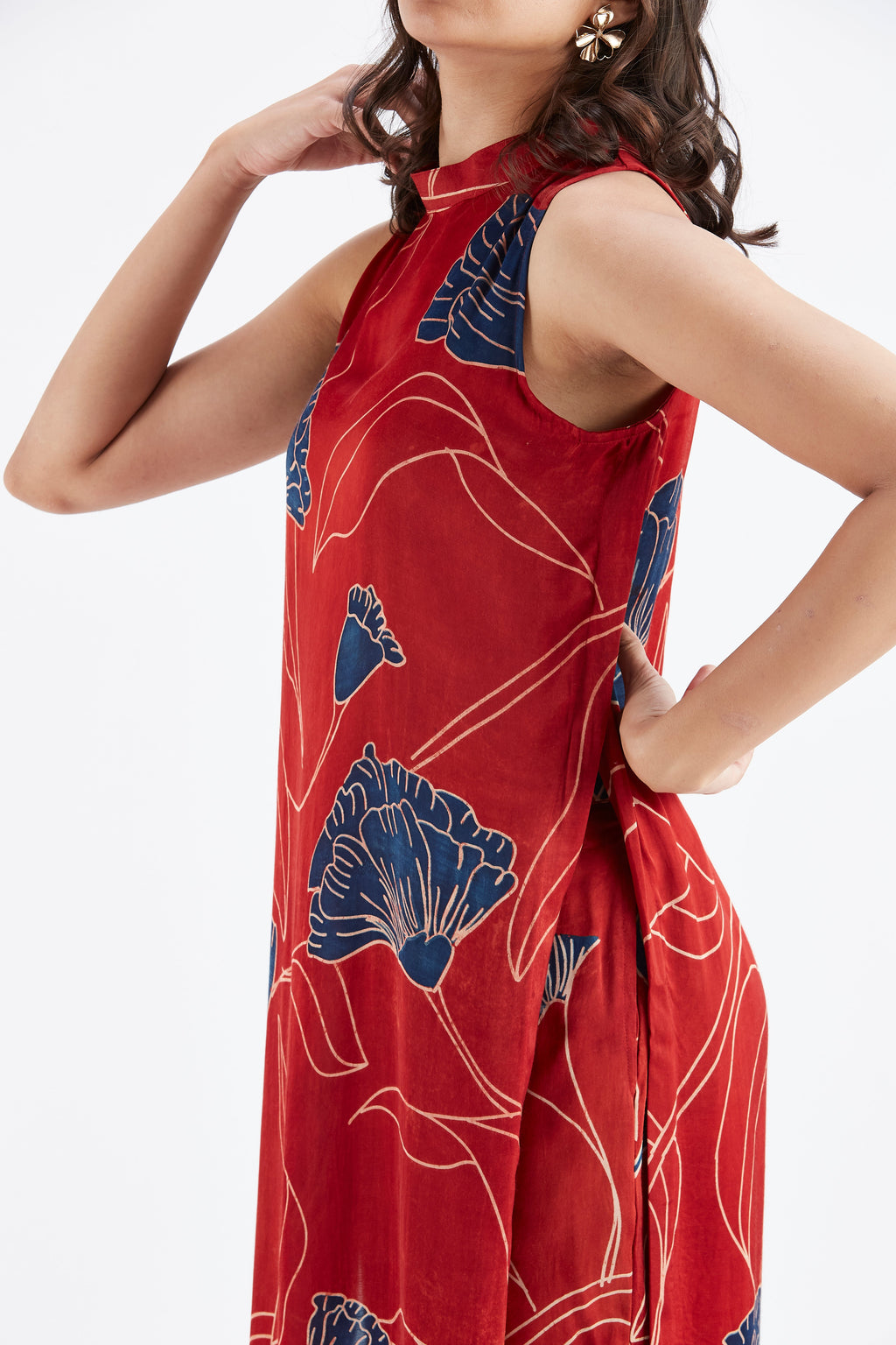 Nava Red Modal kurta set at Kamakhyaa by Hasttvam. This item is Ete by Hasttvam, Floral Prints, Fusion Wear, Hand Printed, Modal, Red, Womenswear