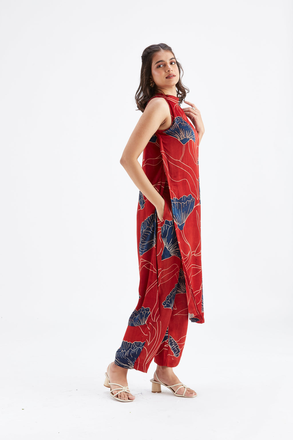 Nava Red Modal kurta set at Kamakhyaa by Hasttvam. This item is Ete by Hasttvam, Floral Prints, Fusion Wear, Hand Printed, Modal, Red, Womenswear